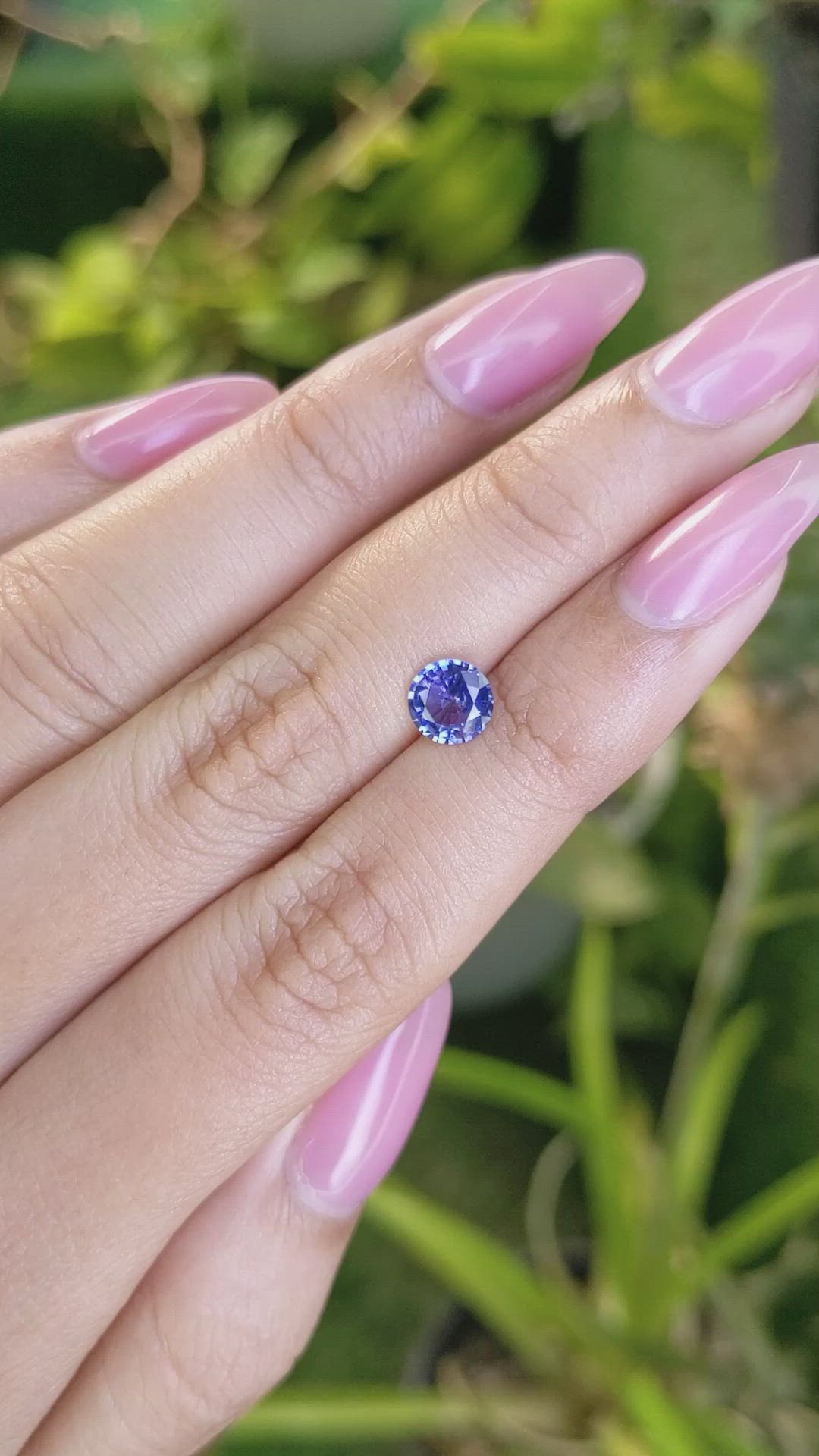 1.01 Ct. Blue Sapphire from Ceylon (Sri Lanka) Size Video