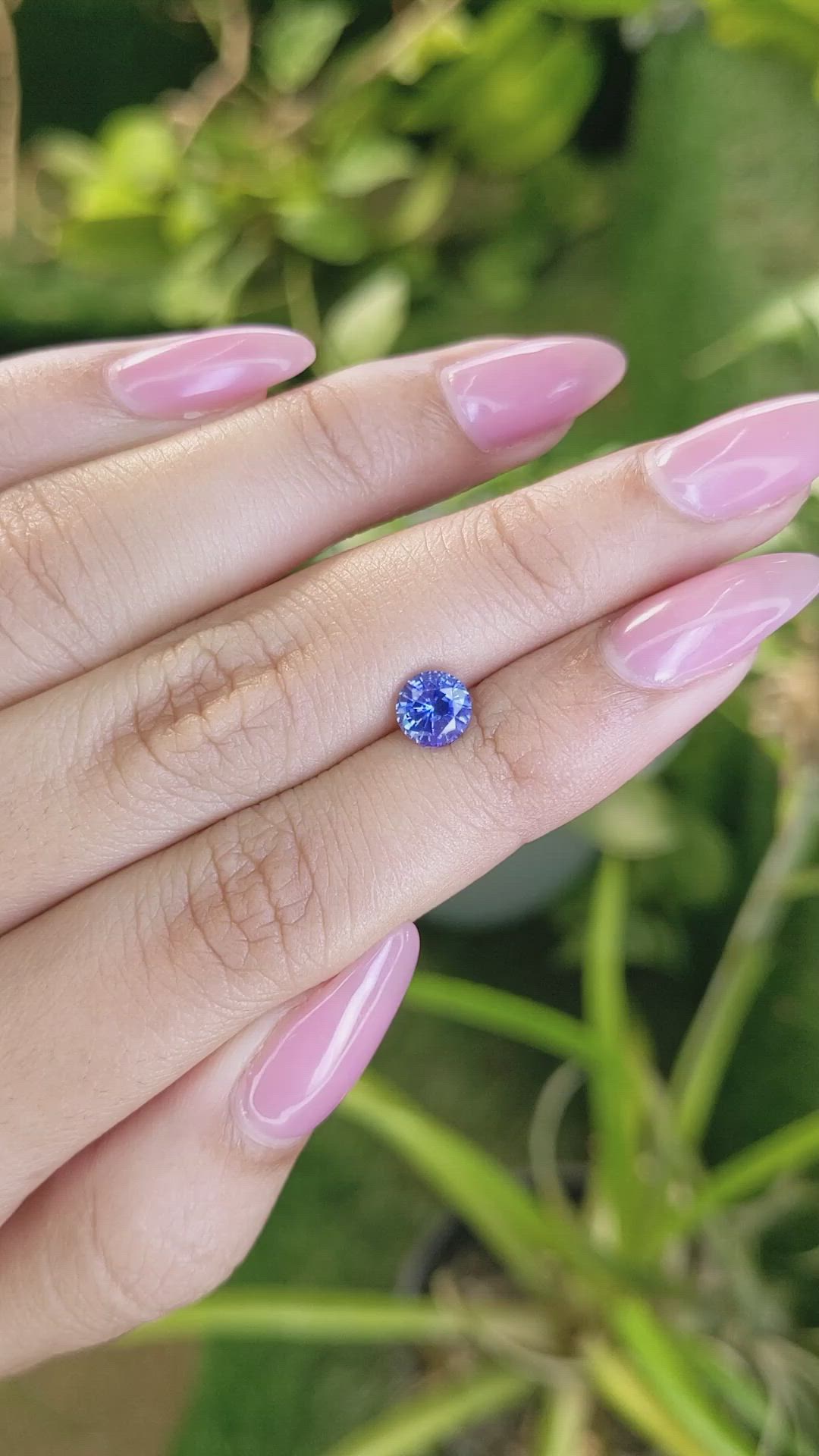 1.03 Ct. Blue Sapphire from Ceylon (Sri Lanka) Size Video