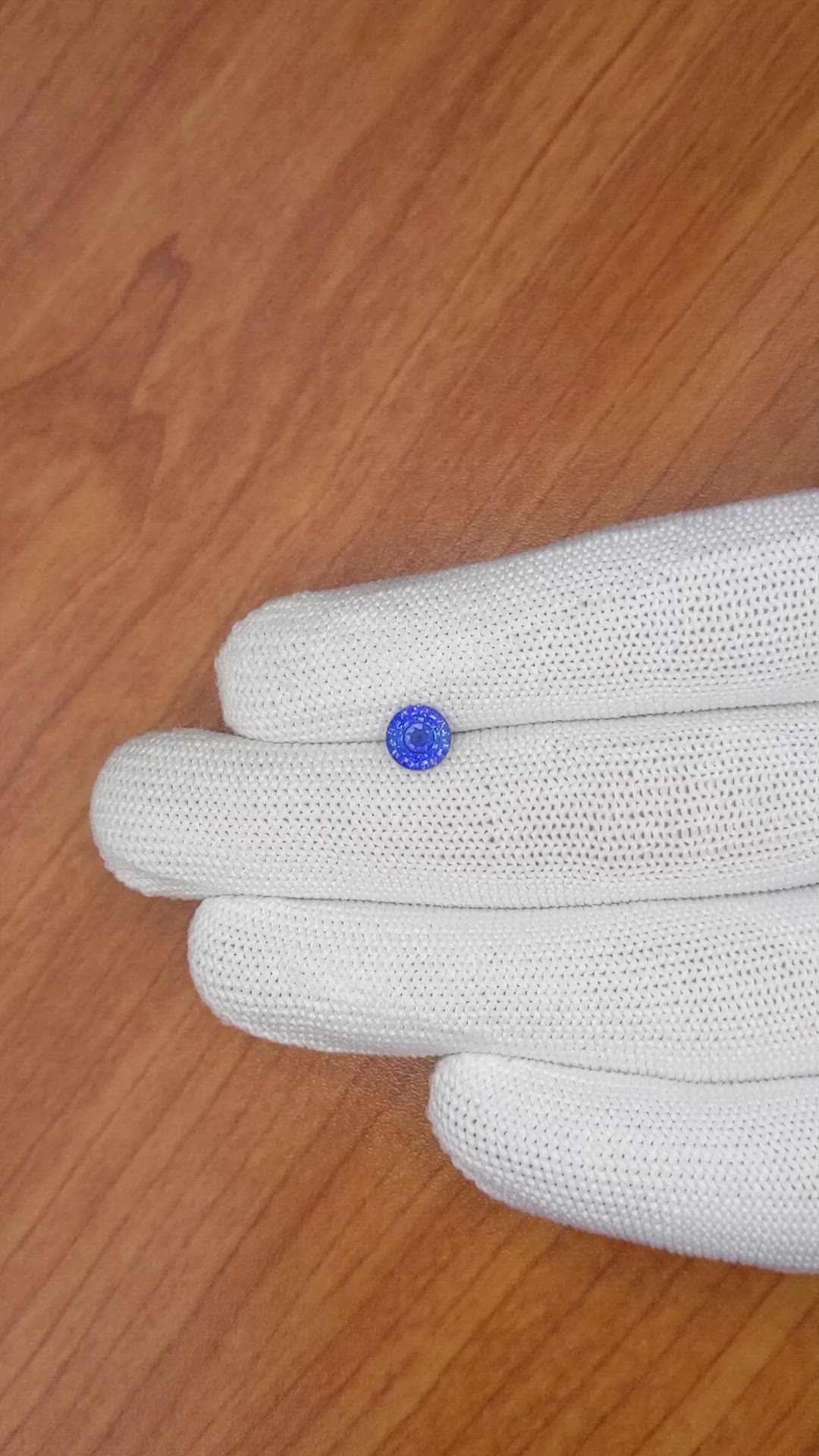 1.51 Ct. Blue Sapphire from Ceylon (Sri Lanka) Size Video