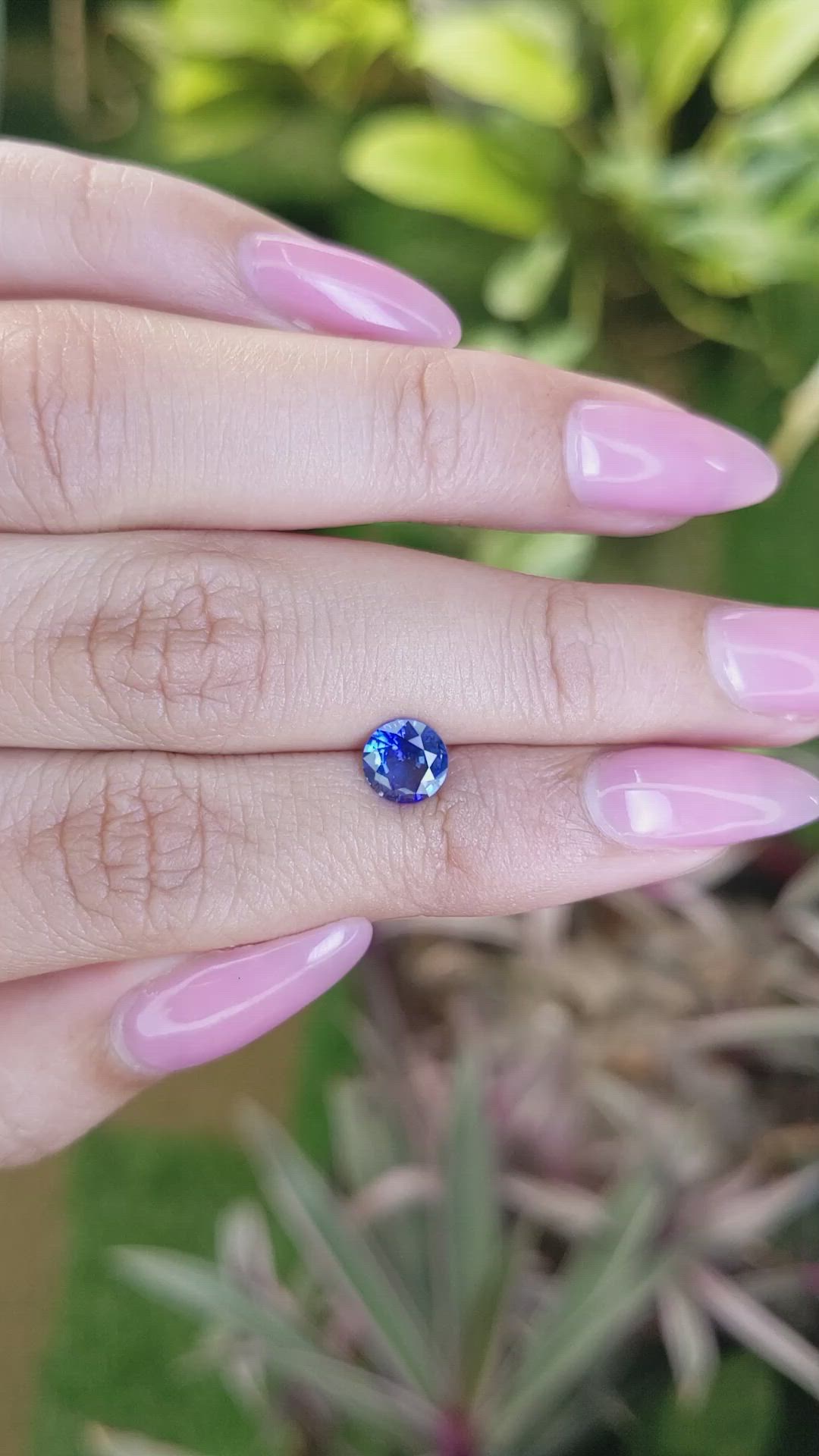 0.95 Ct. Blue Sapphire from Ceylon (Sri Lanka) Size Video