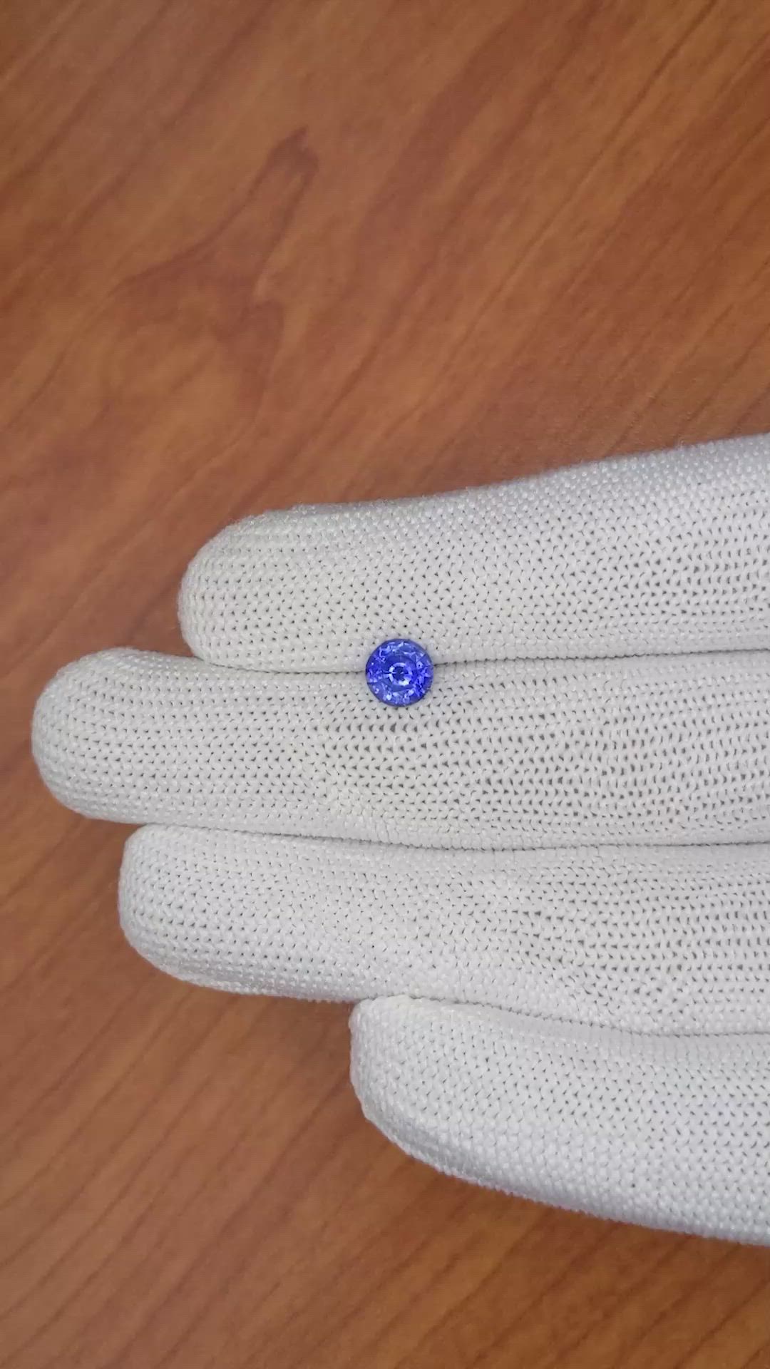 1.09 Ct. Blue Sapphire from Ceylon (Sri Lanka) Size Video