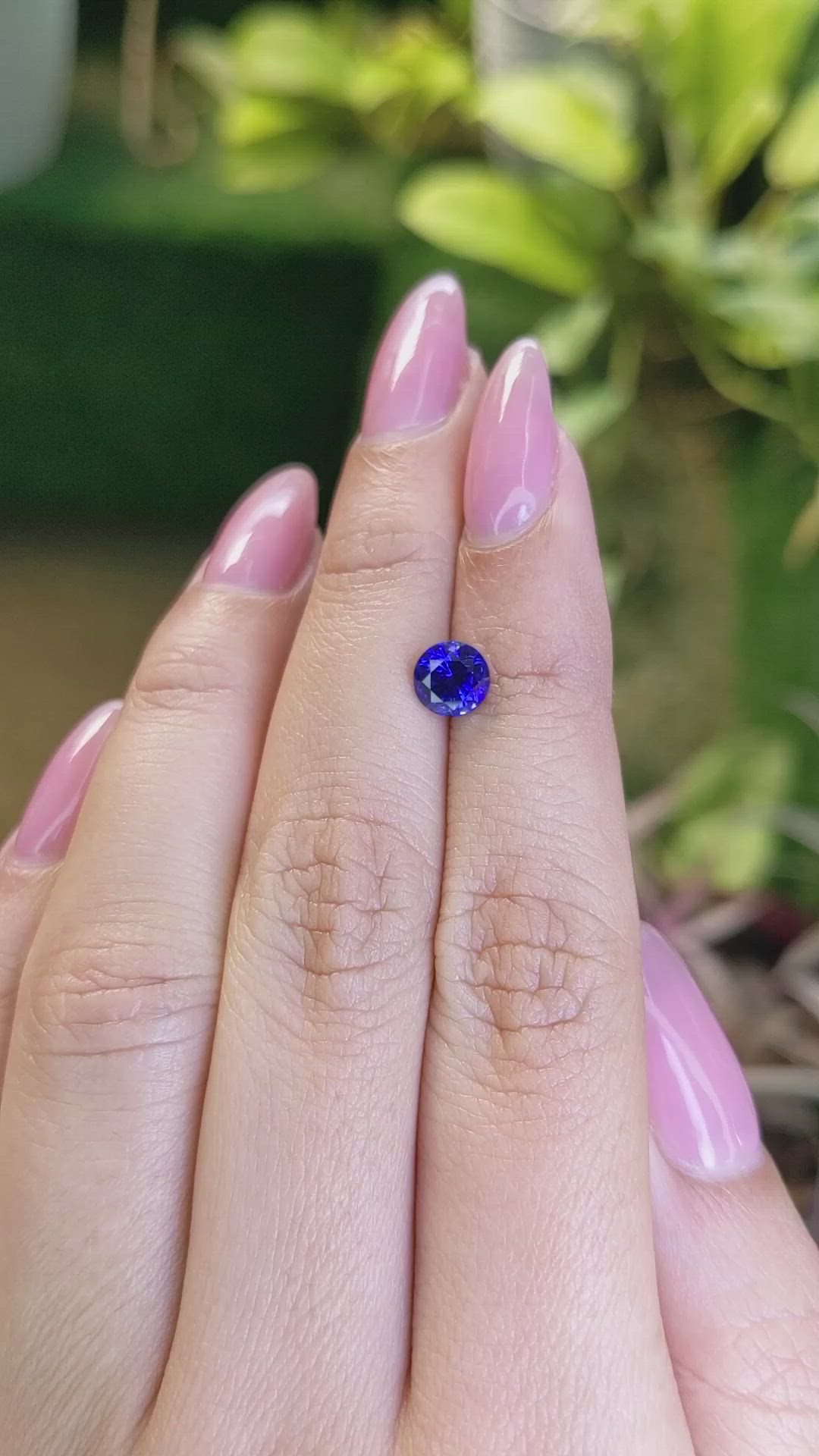1.21 Ct. Blue Sapphire from Ceylon (Sri Lanka) Size Video