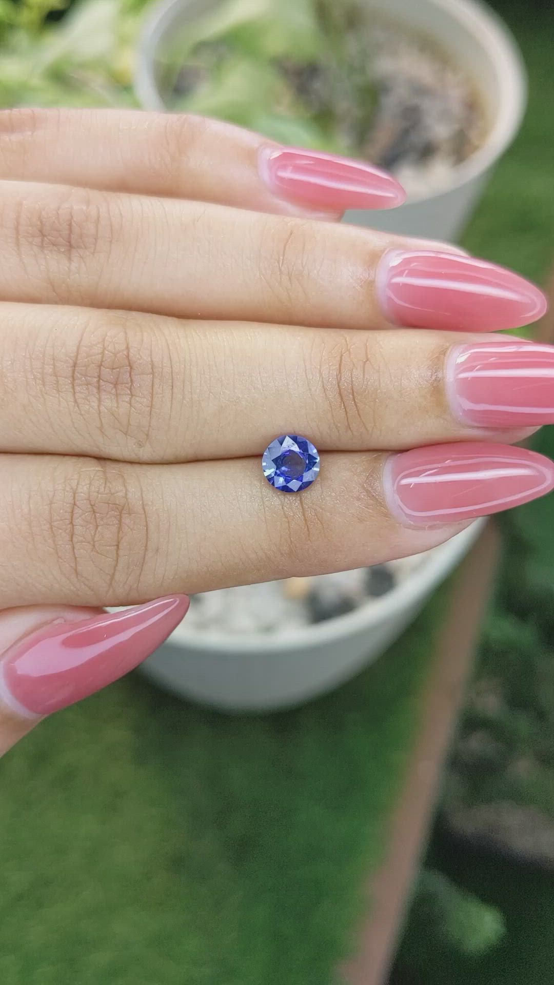 1.01 Ct. Blue Sapphire from Ceylon (Sri Lanka) Size Video