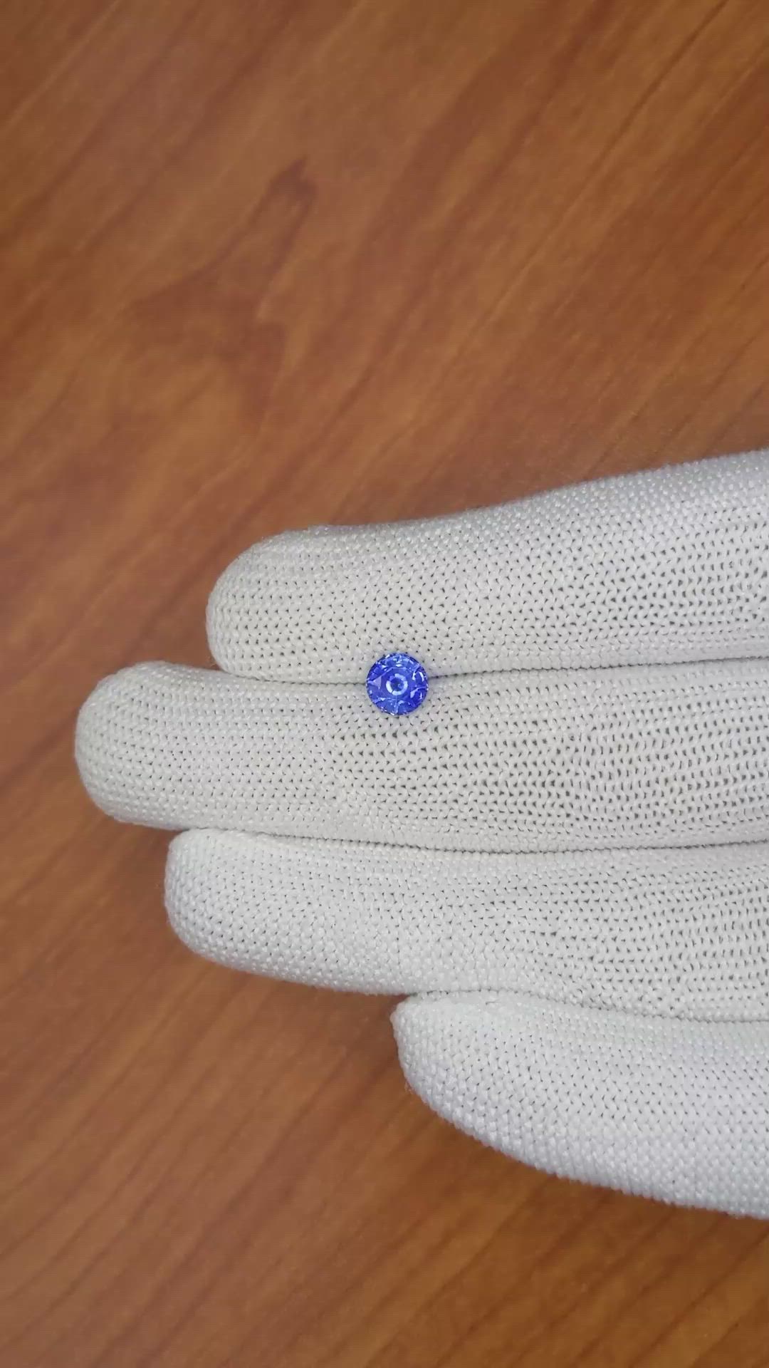 1.18 Ct. Blue Sapphire from Ceylon (Sri Lanka) Size Video