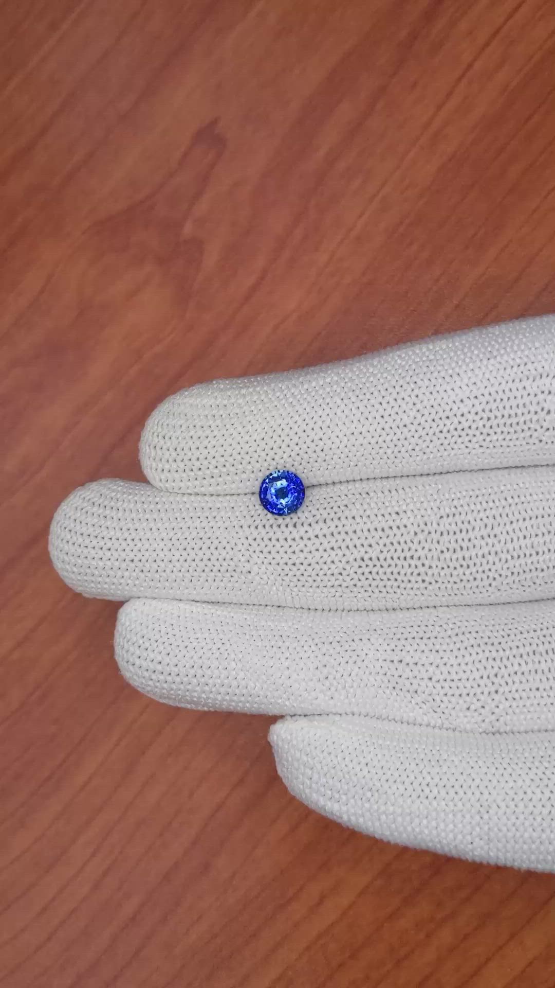 1.11 Ct. Blue Sapphire from Ceylon (Sri Lanka) Size Video