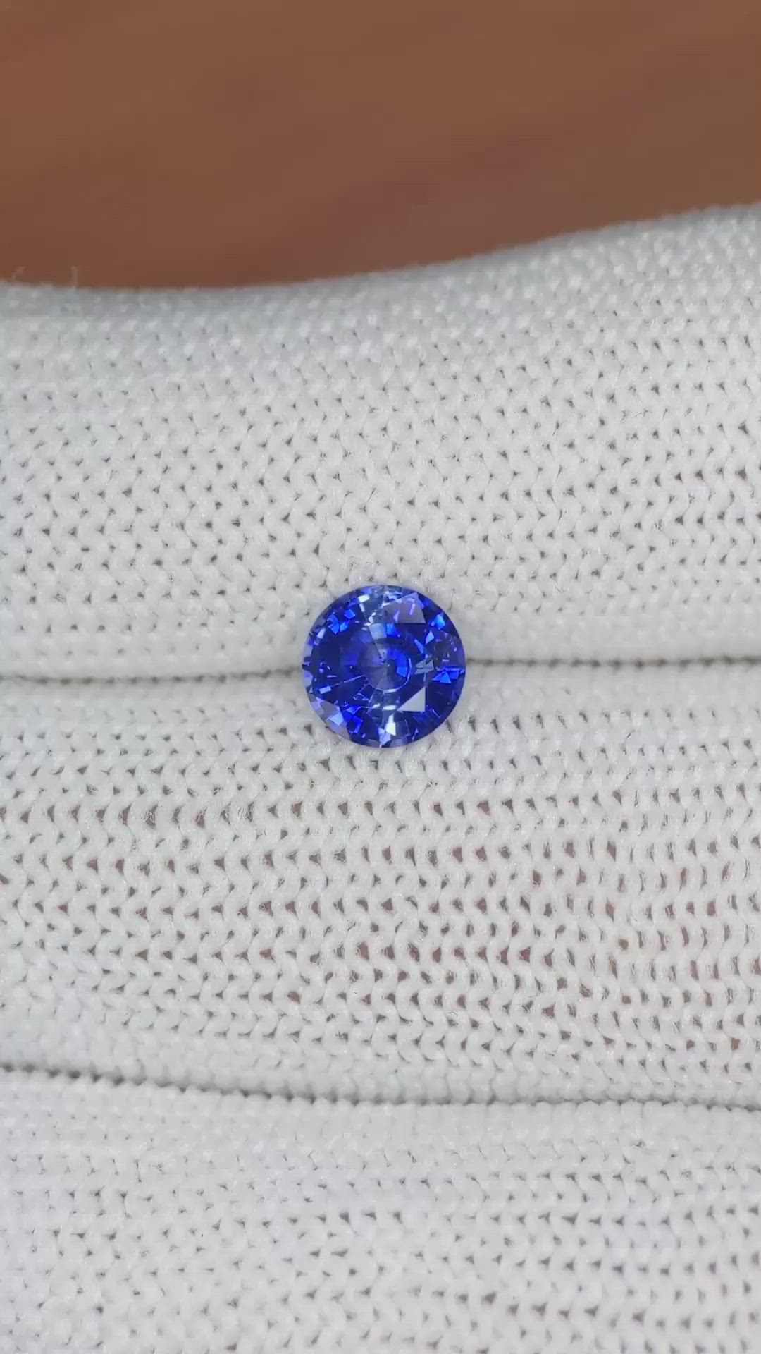 1.30 Ct. Blue Sapphire from Ceylon (Sri Lanka) Size Video