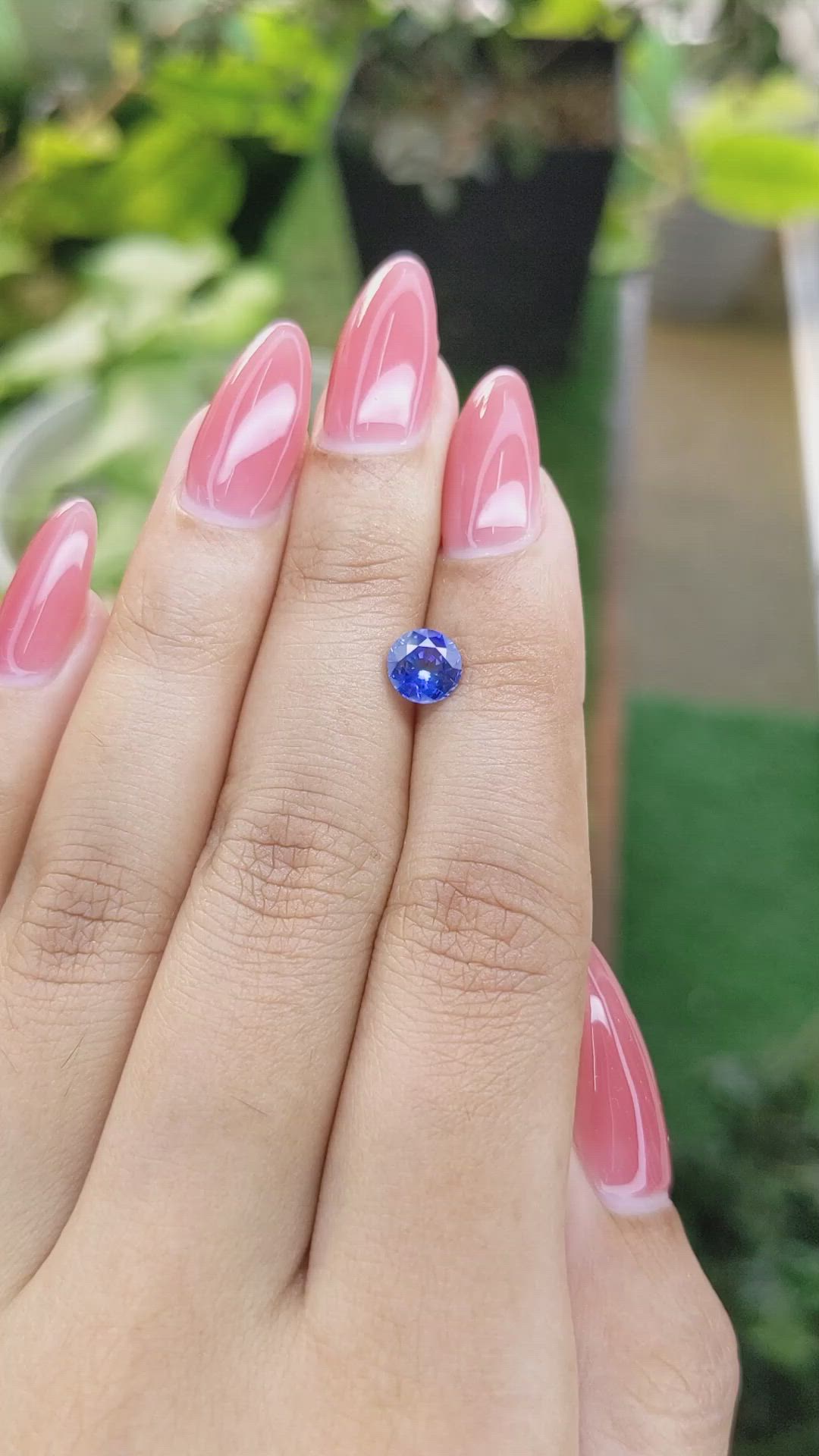1.07 Ct. Blue Sapphire from Ceylon (Sri Lanka) Size Video