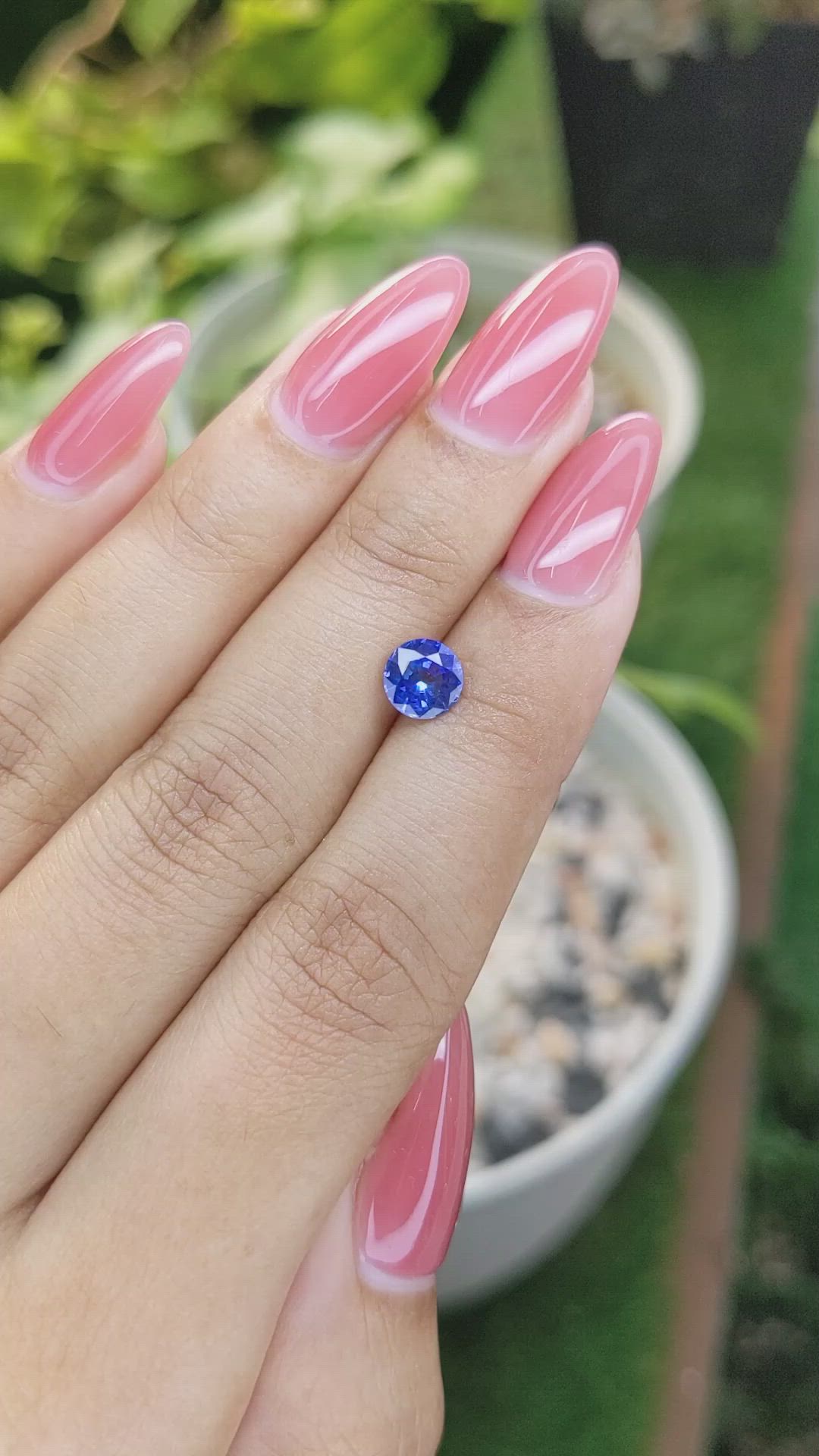 1.07 Ct. Blue Sapphire from Ceylon (Sri Lanka) Size Video