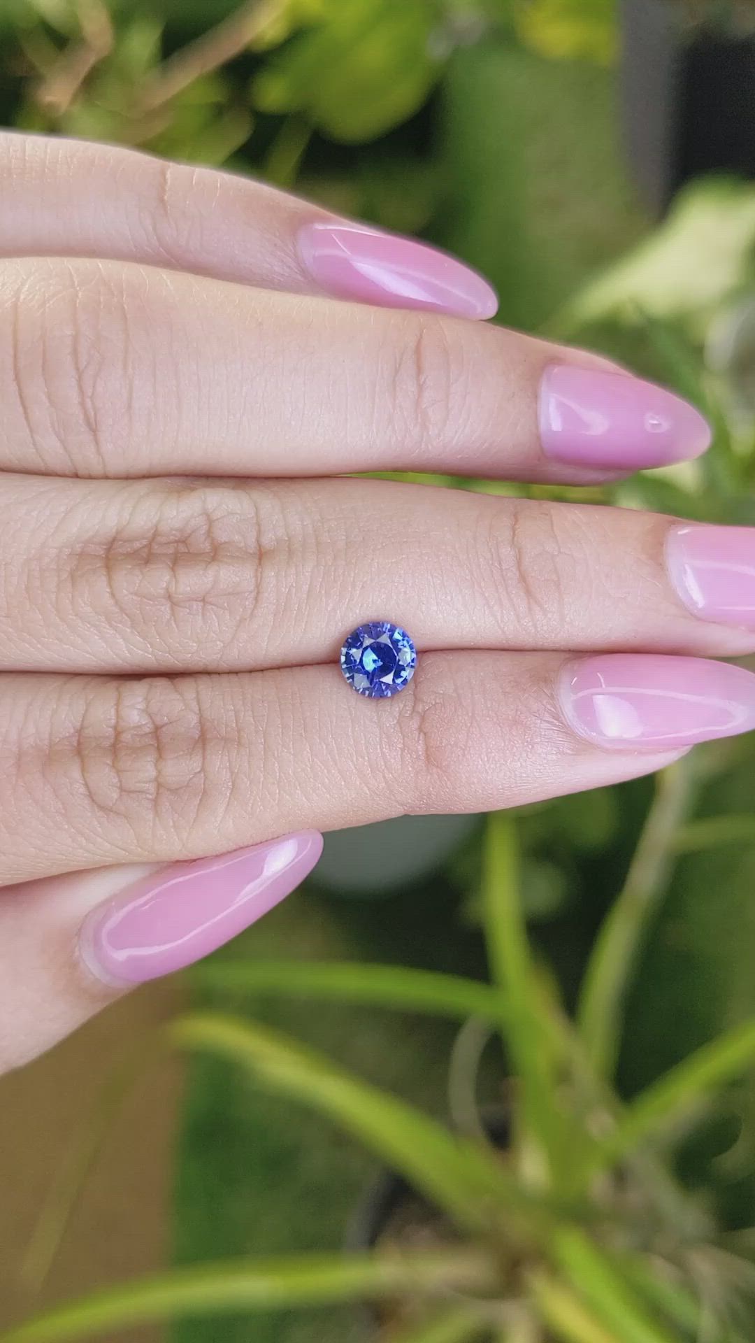0.95 Ct. Blue Sapphire from Ceylon (Sri Lanka) Size Video