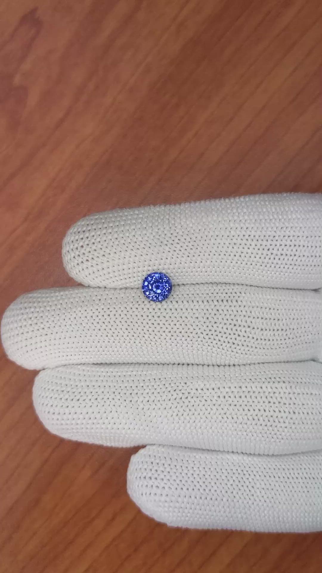0.95 Ct. Blue Sapphire from Ceylon (Sri Lanka) Size Video