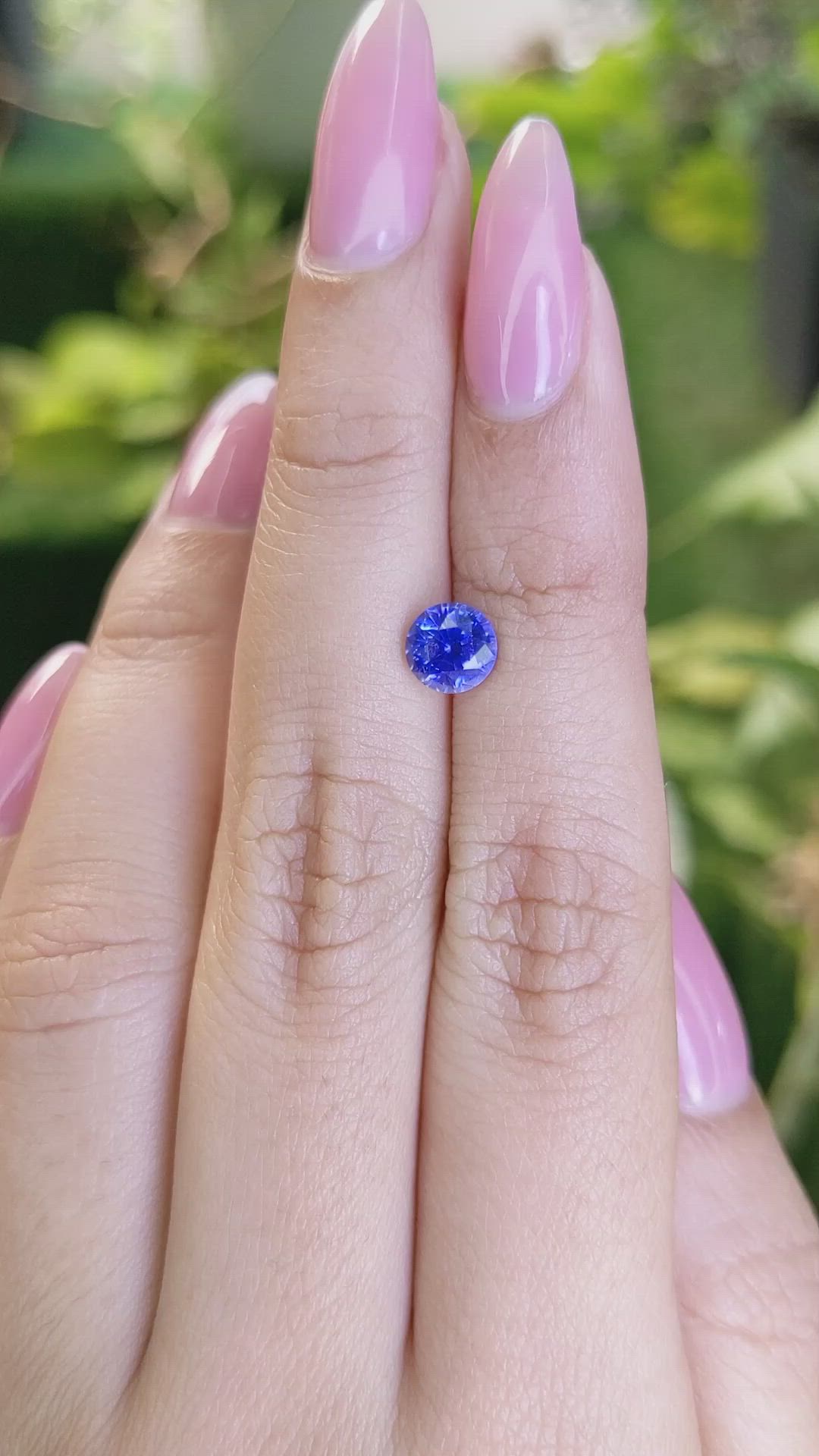 1.39 Ct. Blue Sapphire from Ceylon (Sri Lanka) Size Video