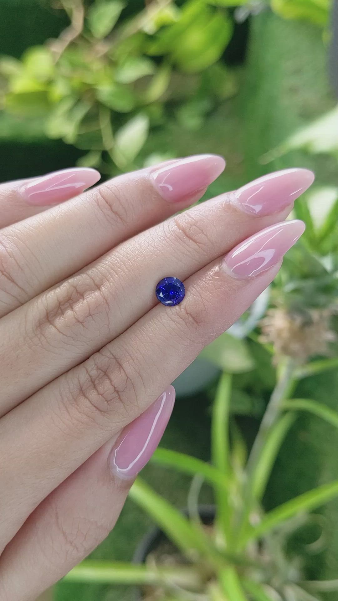 1.04 Ct. Blue Sapphire from Ceylon (Sri Lanka) Size Video
