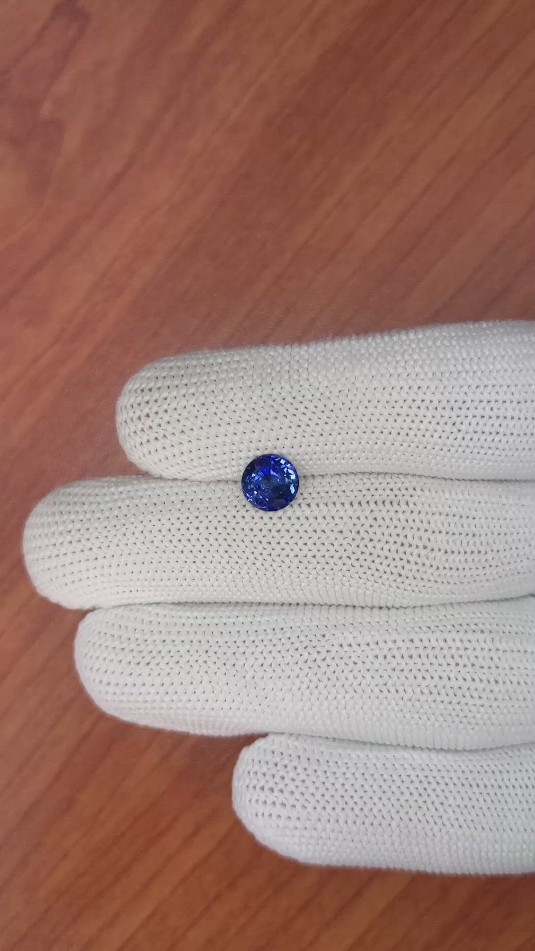 1.27 Ct. Blue Sapphire from Ceylon (Sri Lanka) Size Video