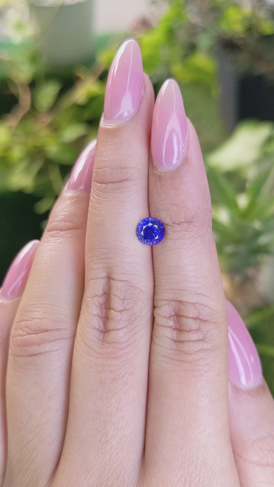 1.17 Ct. Blue Sapphire from Ceylon (Sri Lanka) Size Video