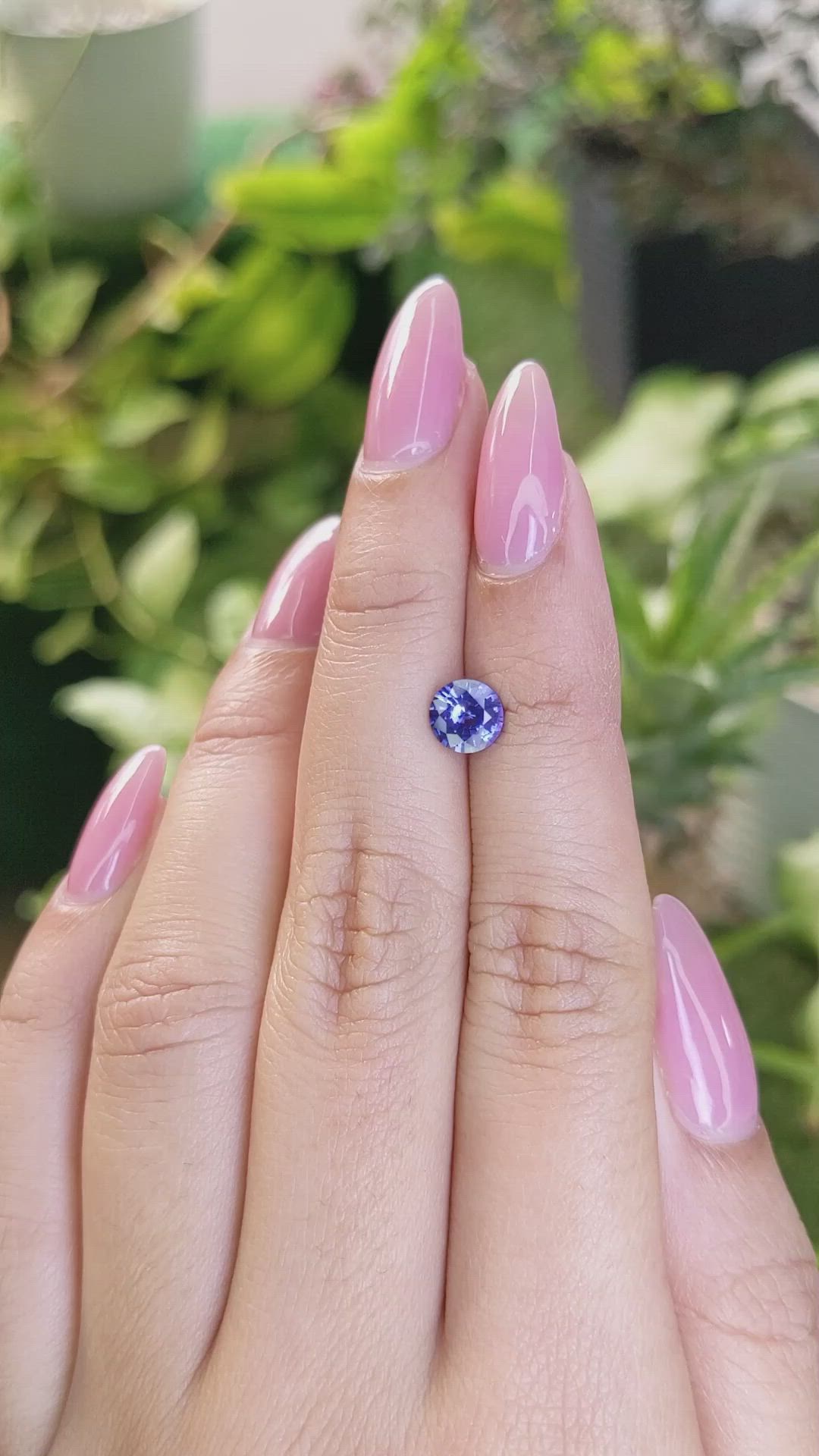 1.05 Ct. Blue Sapphire from Ceylon (Sri Lanka) Size Video
