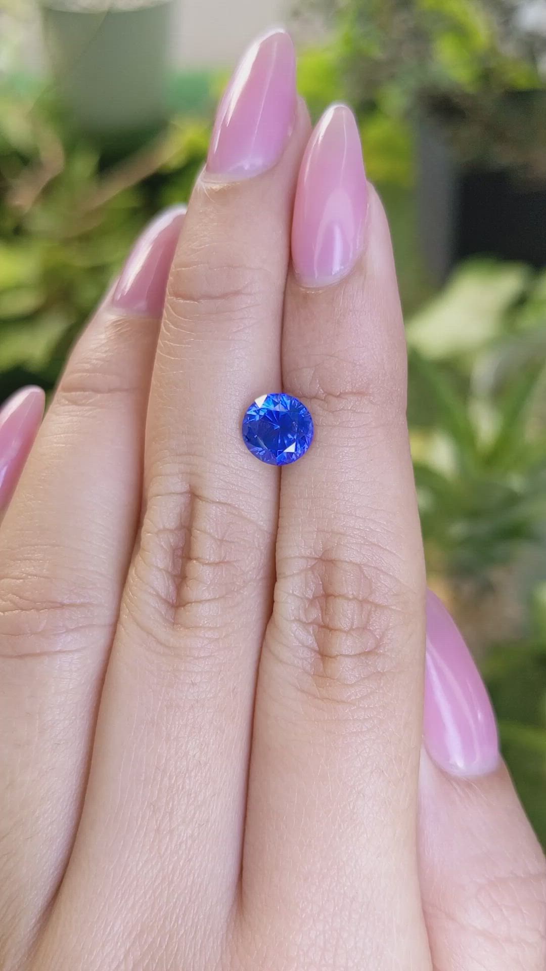2.29 Ct. Blue Sapphire from Ceylon (Sri Lanka) Size Video
