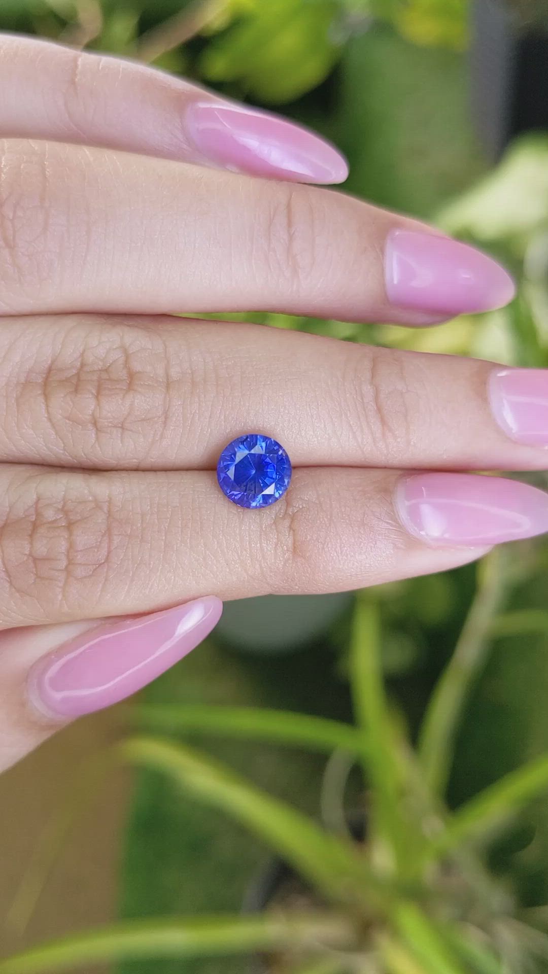 2.29 Ct. Blue Sapphire from Ceylon (Sri Lanka) Size Video