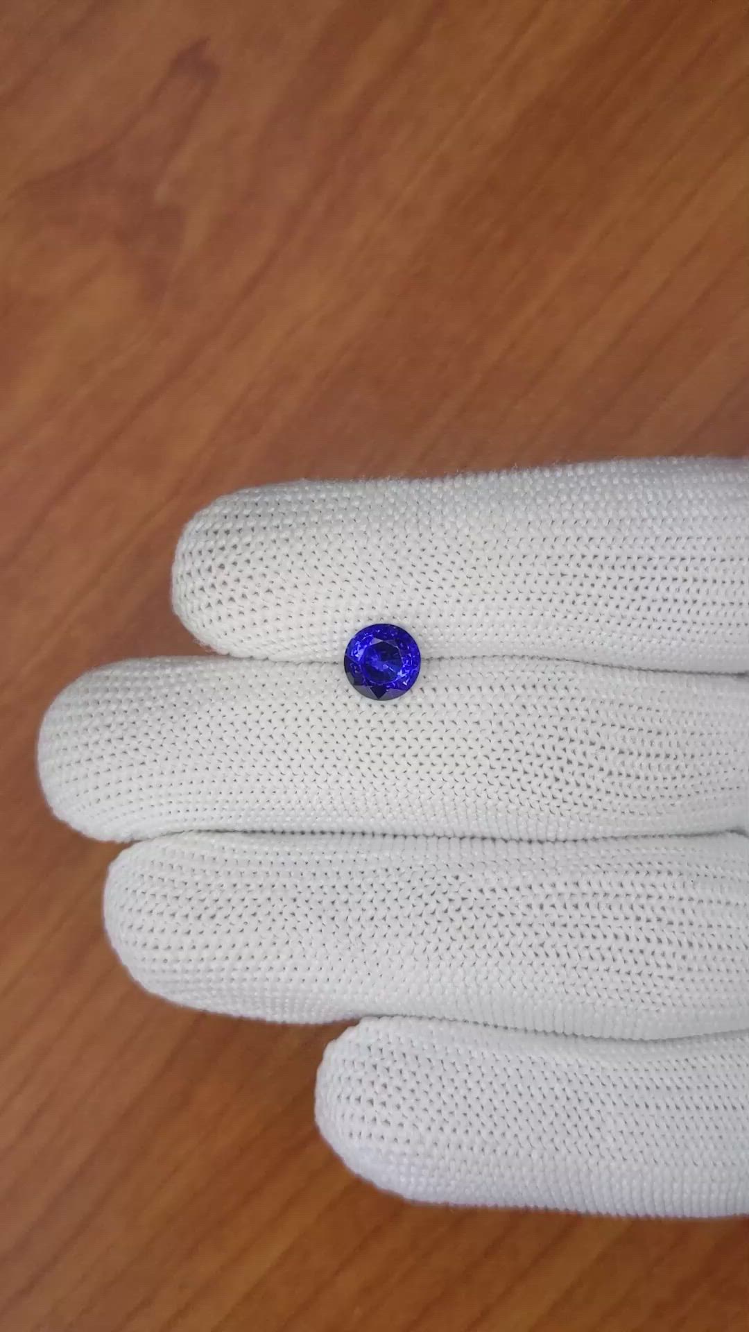 1.58 Ct. Blue Sapphire from Ceylon (Sri Lanka) Size Video