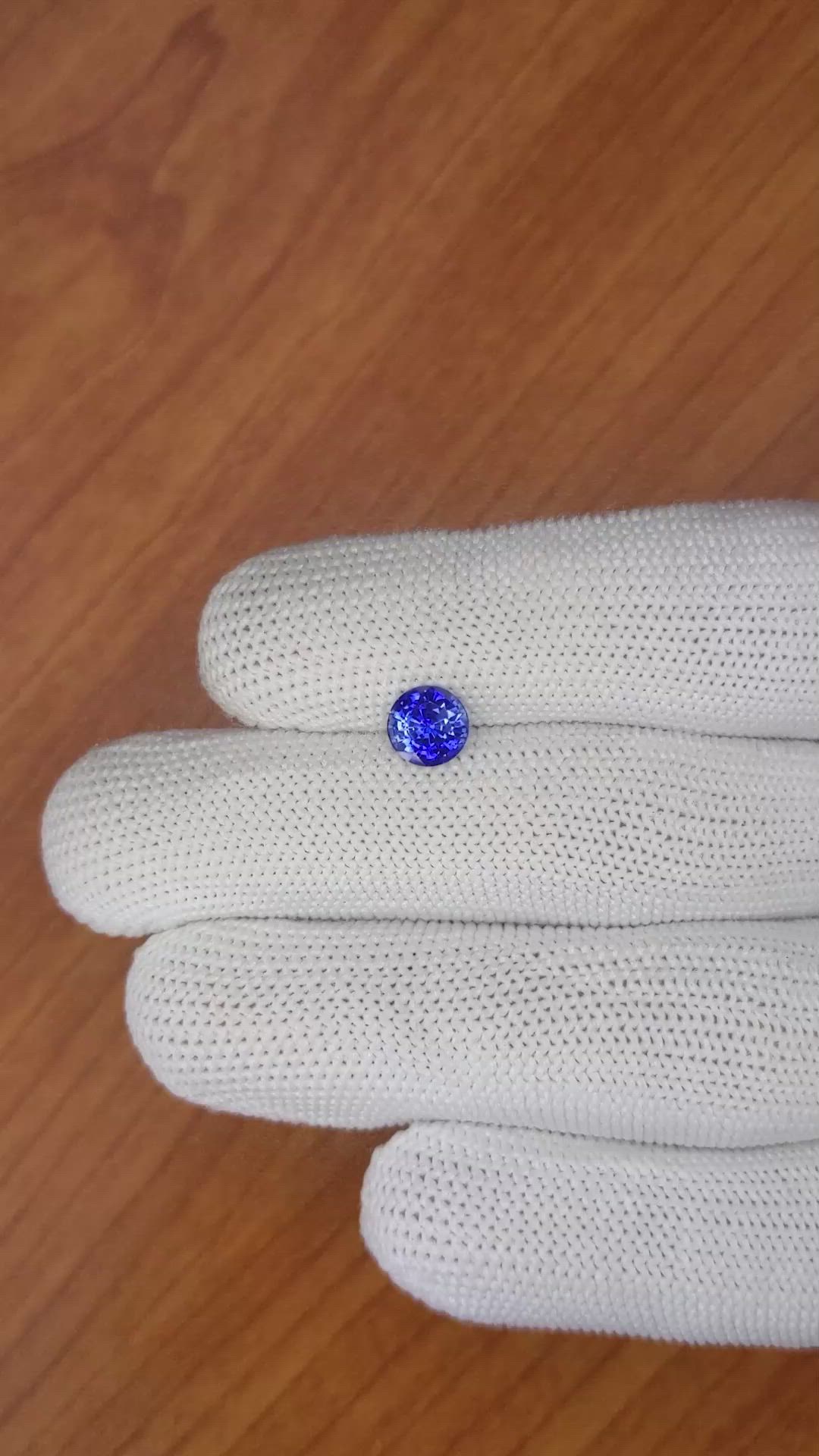 1.41 Ct. Blue Sapphire from Ceylon (Sri Lanka) Size Video