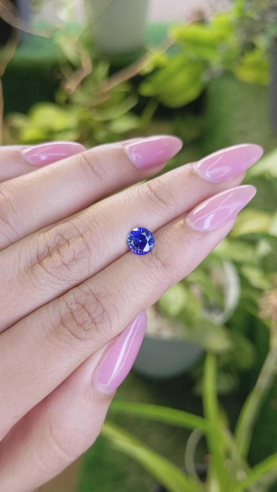 1.41 Ct. Blue Sapphire from Ceylon (Sri Lanka) Size Video