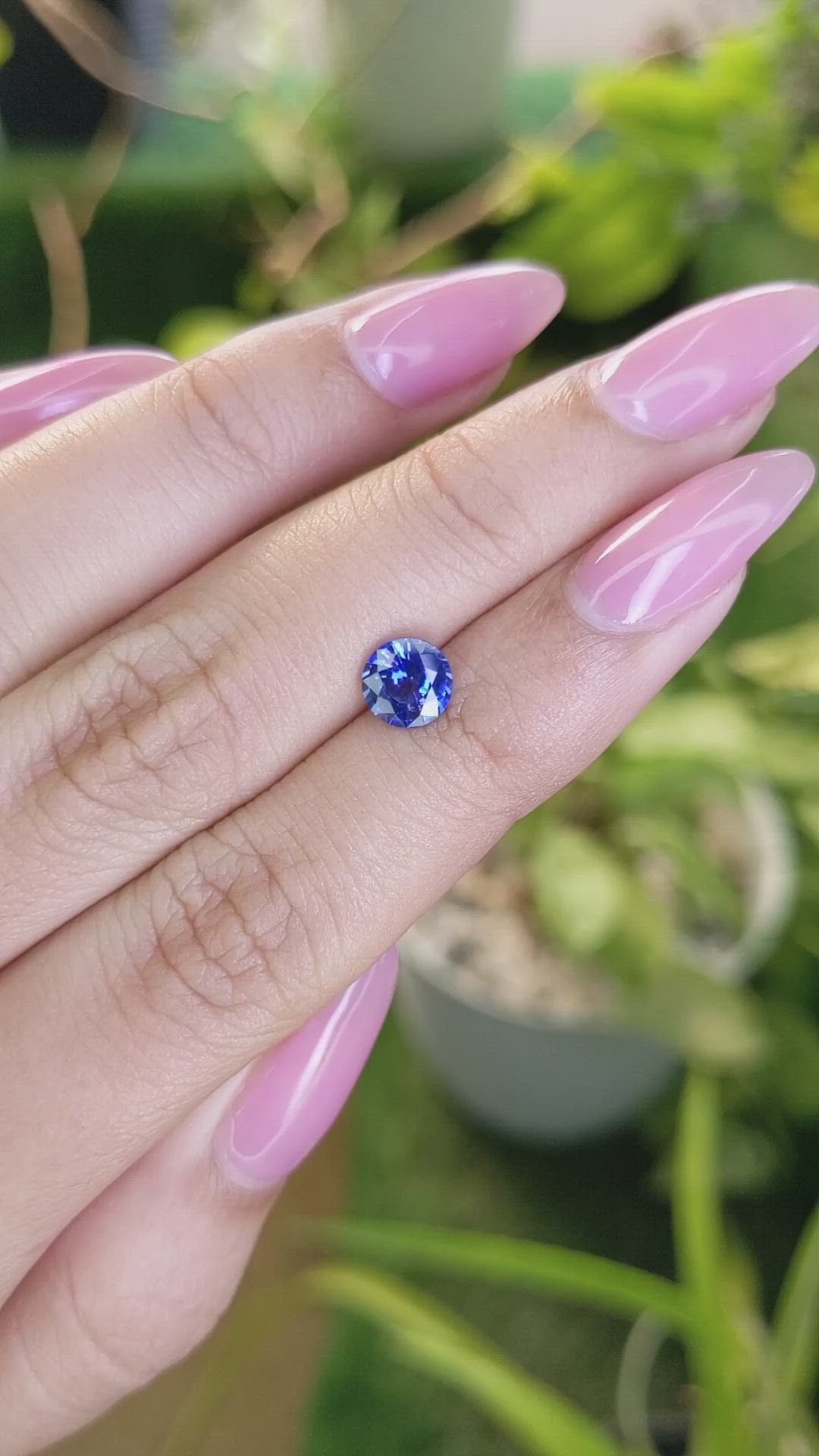 1.15 Ct. Blue Sapphire from Ceylon (Sri Lanka) Size Video