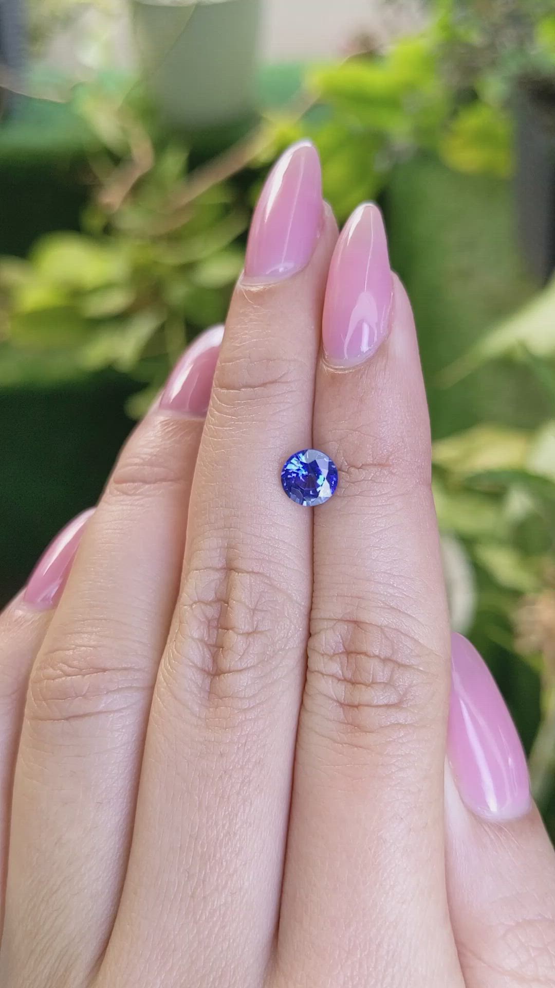 1.15 Ct. Blue Sapphire from Ceylon (Sri Lanka) Size Video