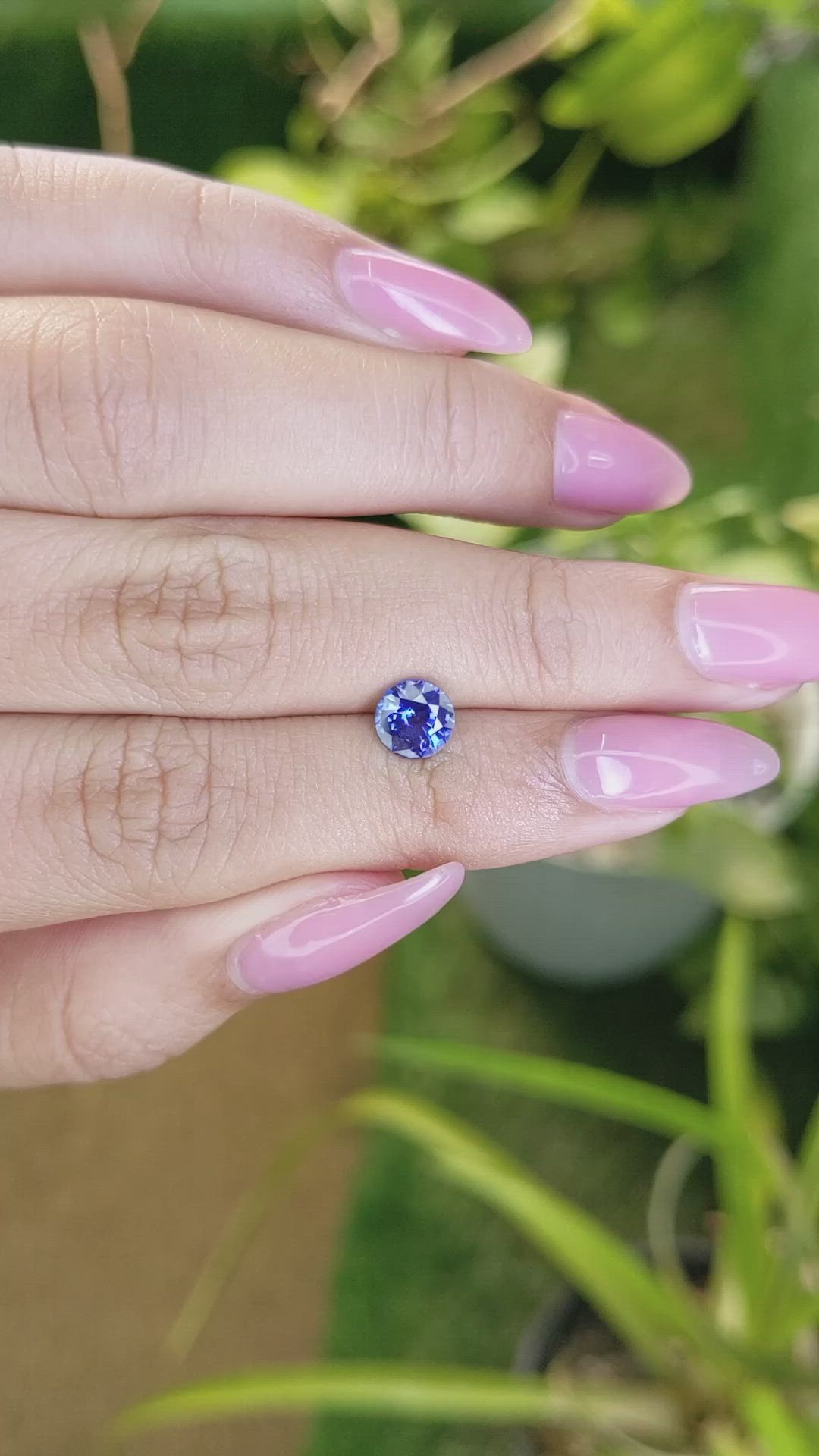 1.15 Ct. Blue Sapphire from Ceylon (Sri Lanka) Size Video