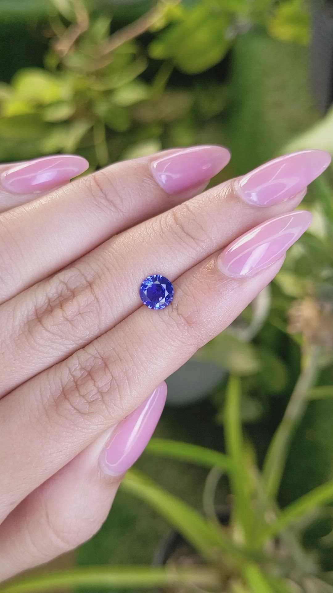 1.14 Ct. Blue Sapphire from Ceylon (Sri Lanka) Size Video