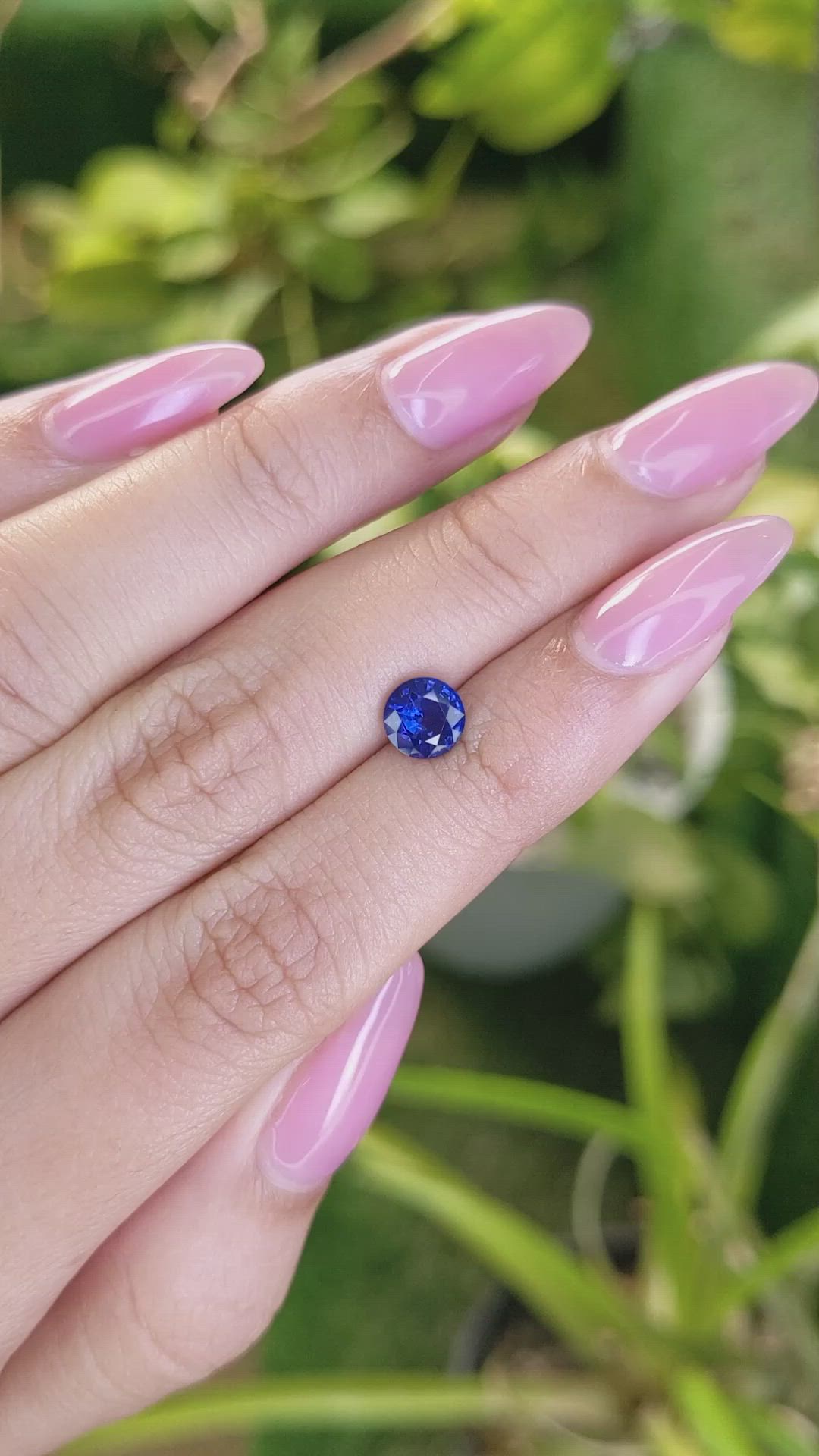 1.16 Ct. Blue Sapphire from Ceylon (Sri Lanka) Size Video