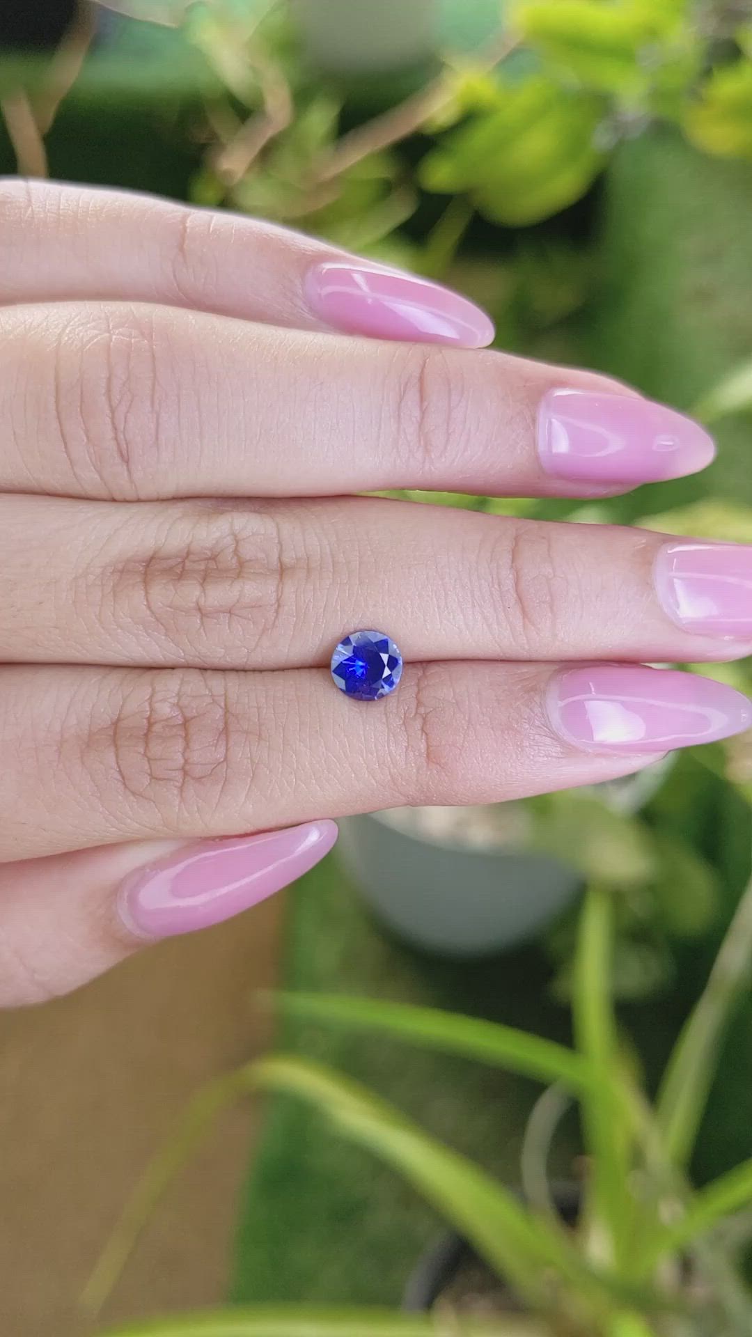 0.92 Ct. Blue Sapphire from Ceylon (Sri Lanka) Size Video