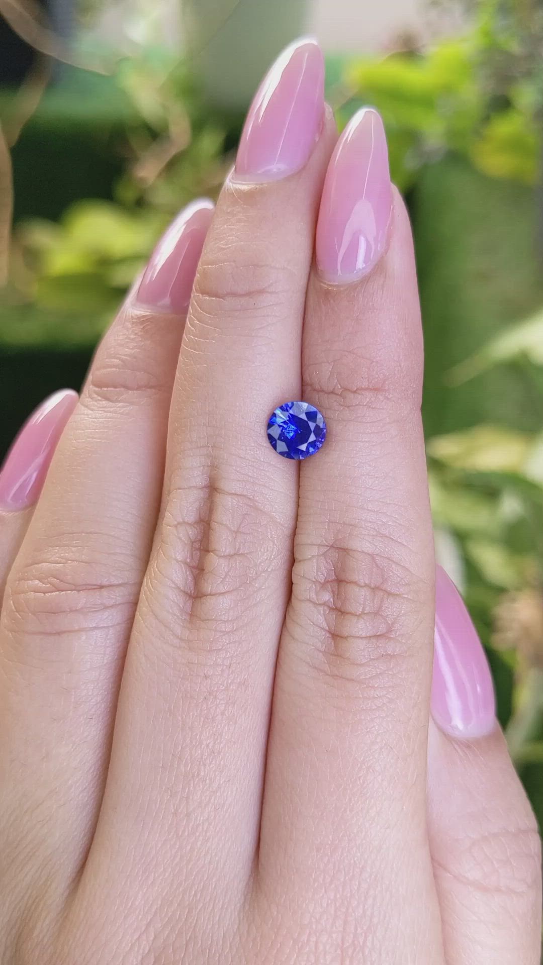 0.92 Ct. Blue Sapphire from Ceylon (Sri Lanka) Size Video