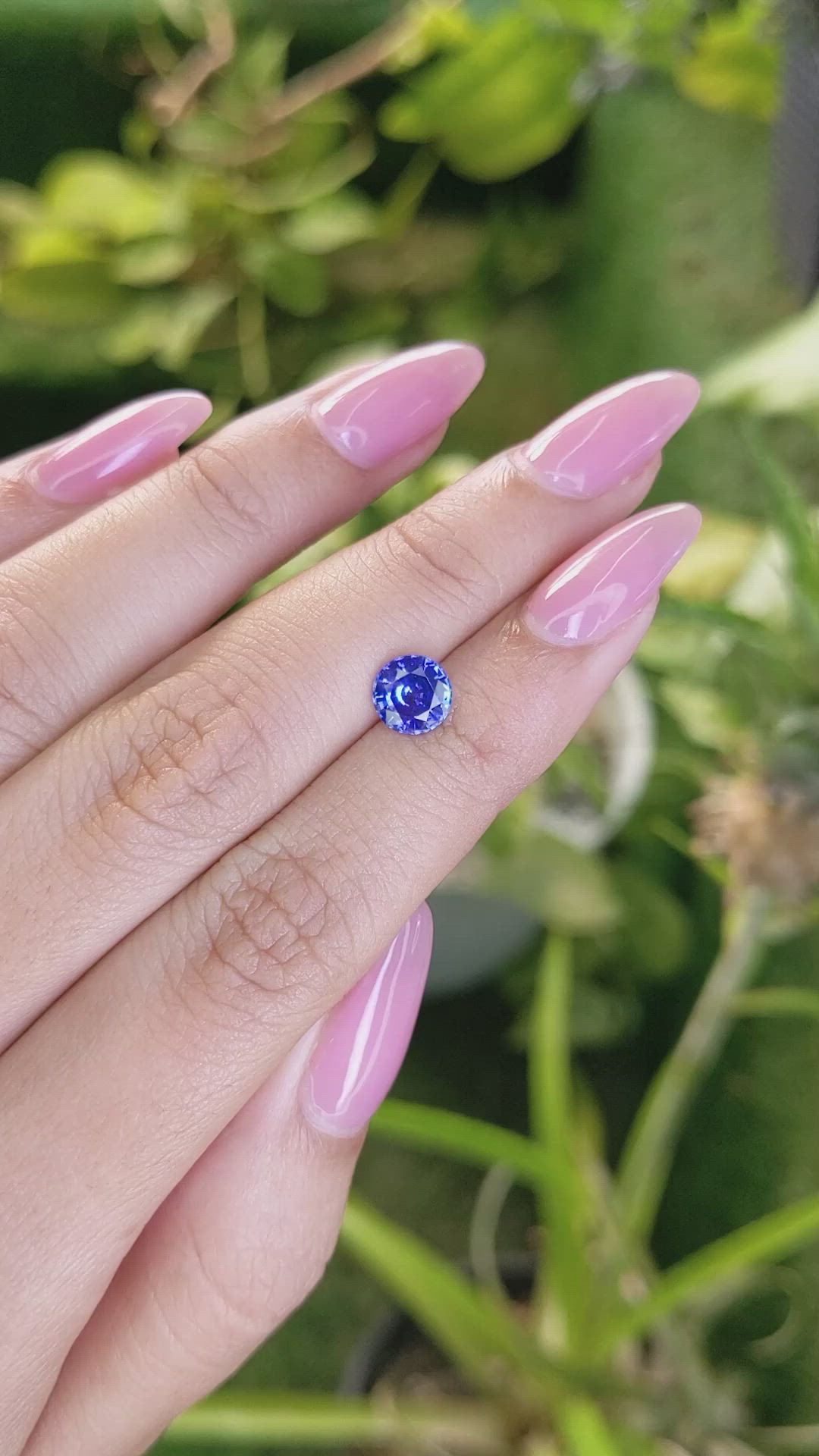 1.49 Ct. Blue Sapphire from Ceylon (Sri Lanka) Size Video