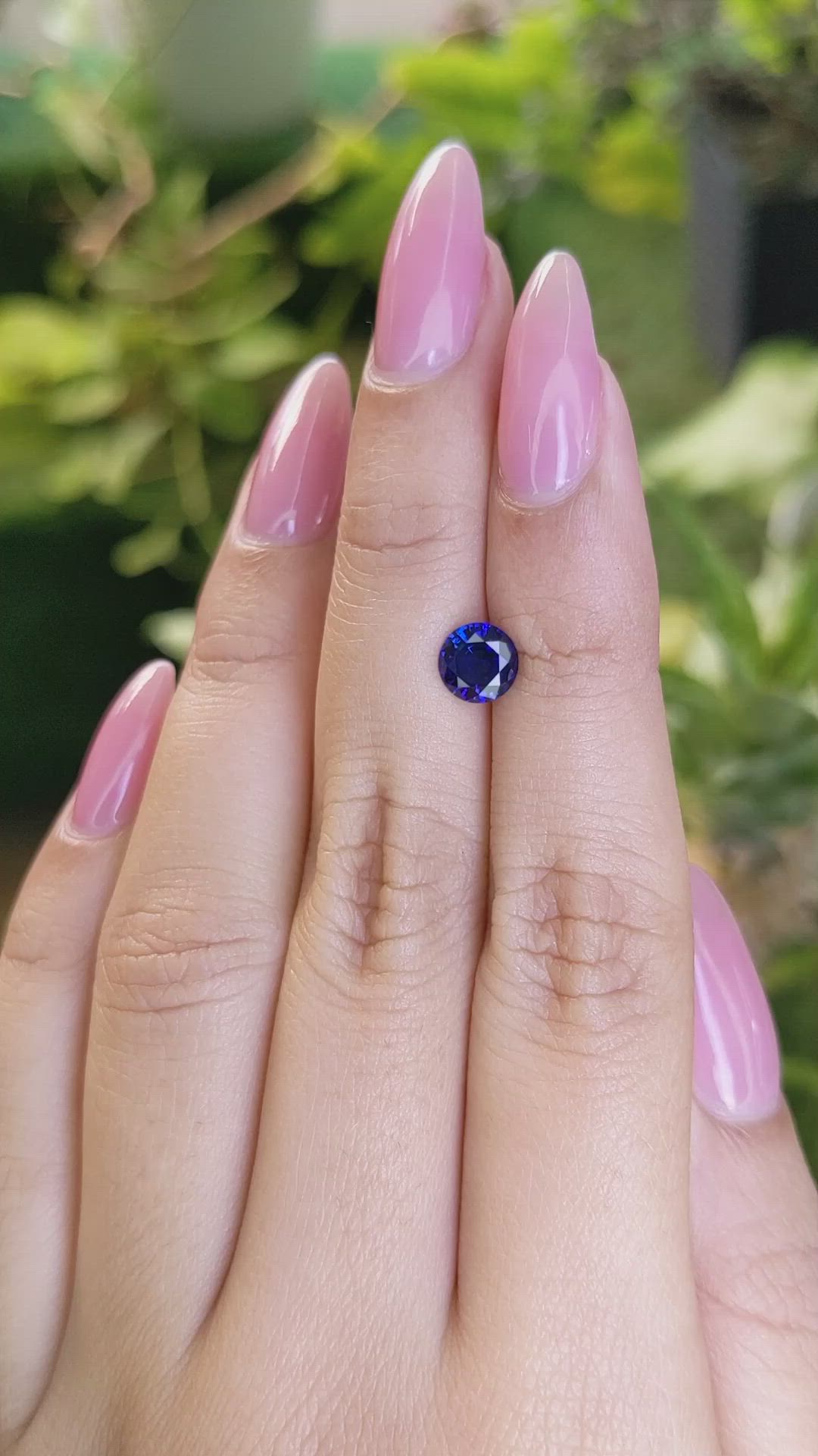 0.92 Ct. Blue Sapphire from Ceylon (Sri Lanka) Size Video