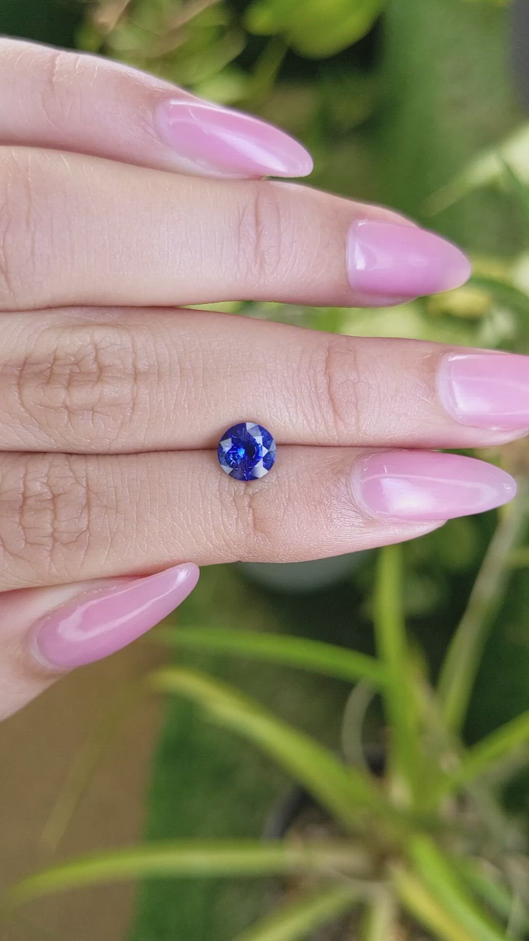 1.30 Ct. Blue Sapphire from Ceylon (Sri Lanka) Size Video