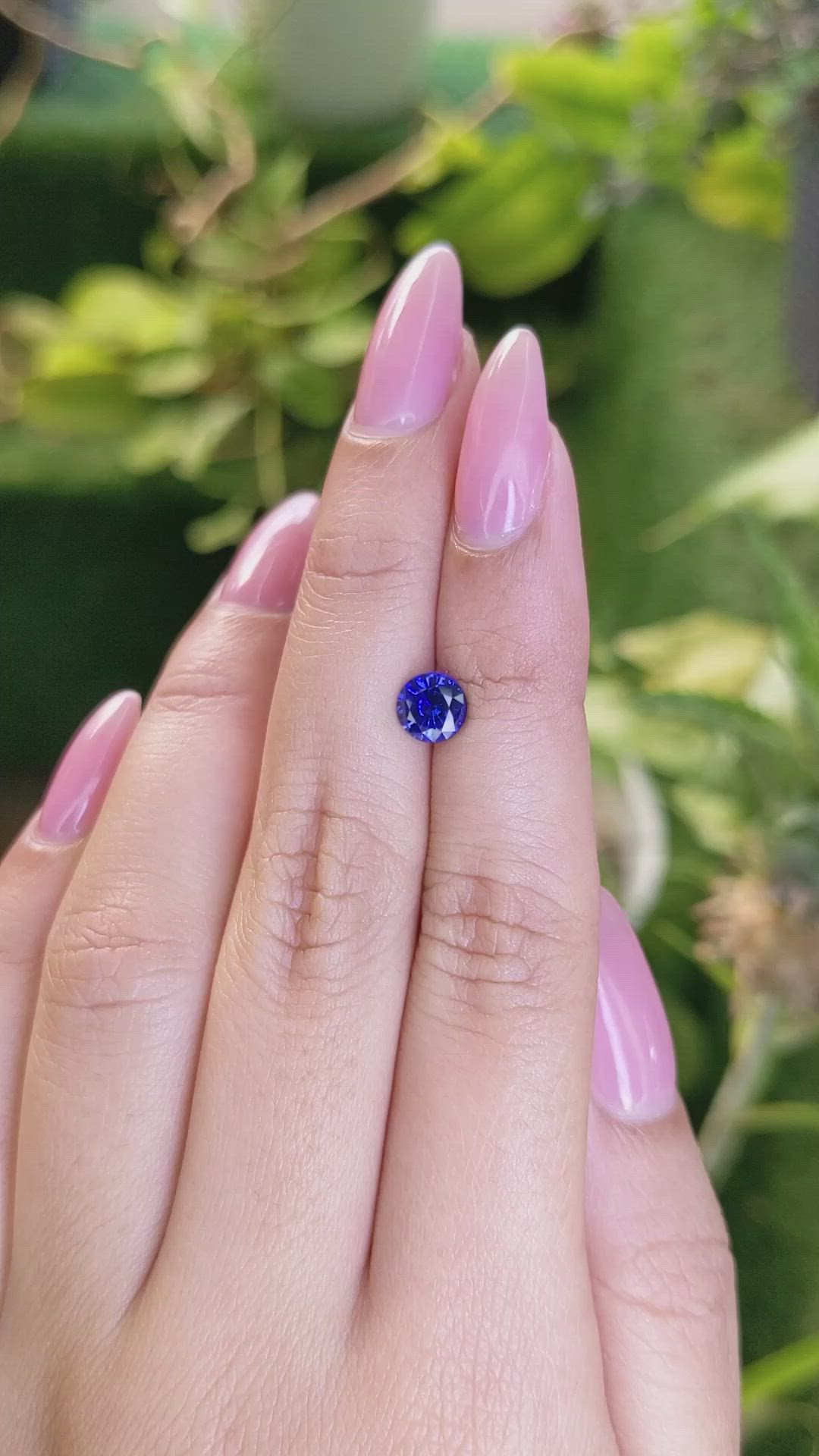 0.98 Ct. Blue Sapphire from Ceylon (Sri Lanka) Size Video