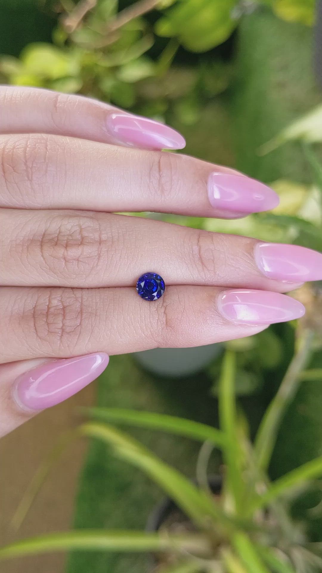 0.89 Ct. Blue Sapphire from Ceylon (Sri Lanka) Size Video