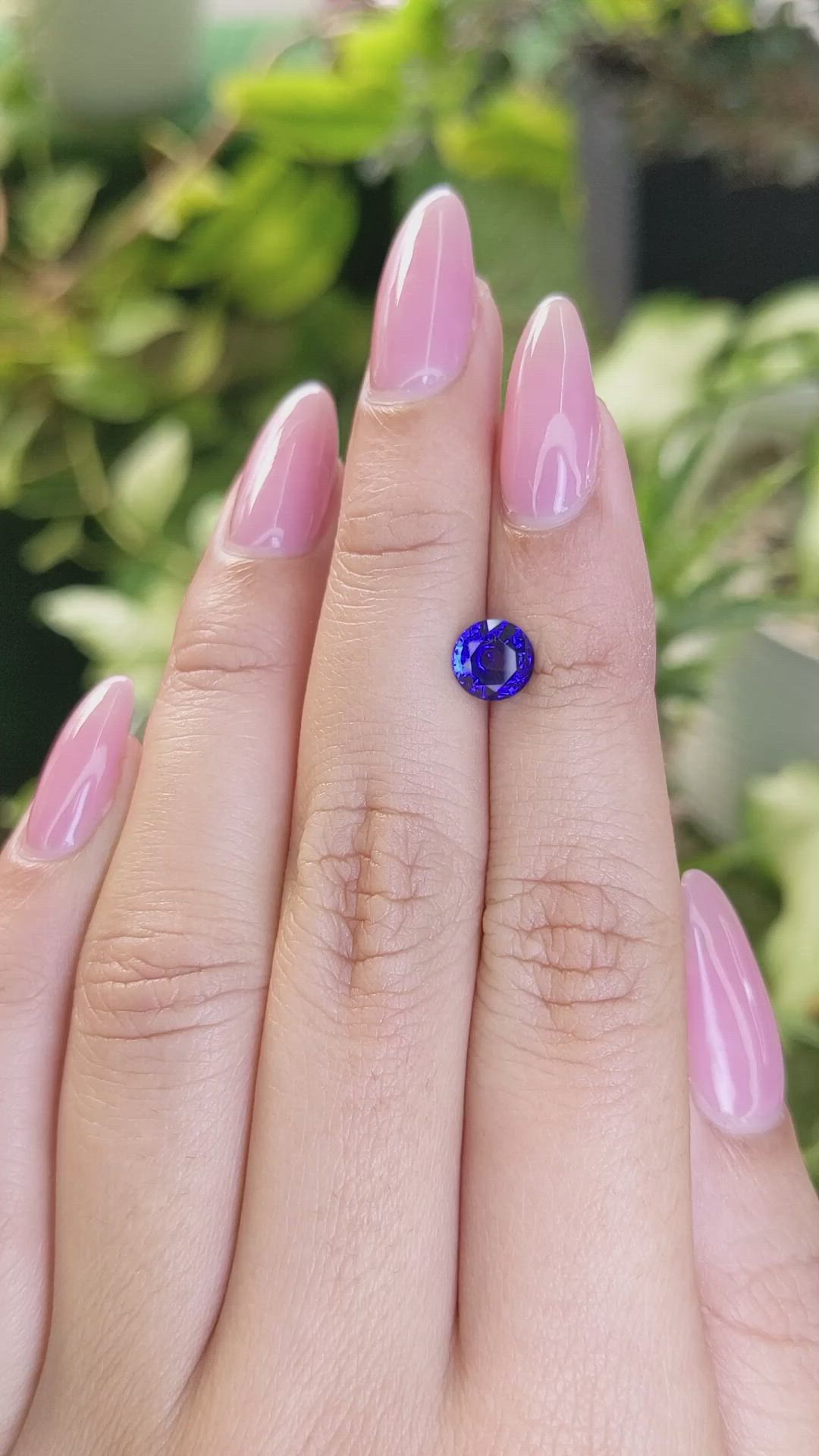 1.21 Ct. Blue Sapphire from Ceylon (Sri Lanka) Size Video