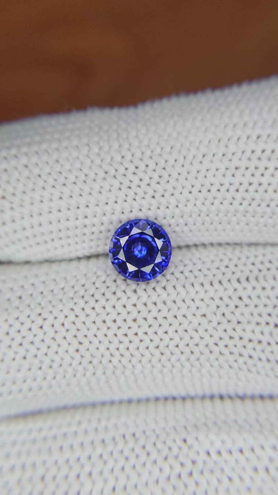 1.36 Ct. Blue Sapphire from Ceylon (Sri Lanka) Size Video