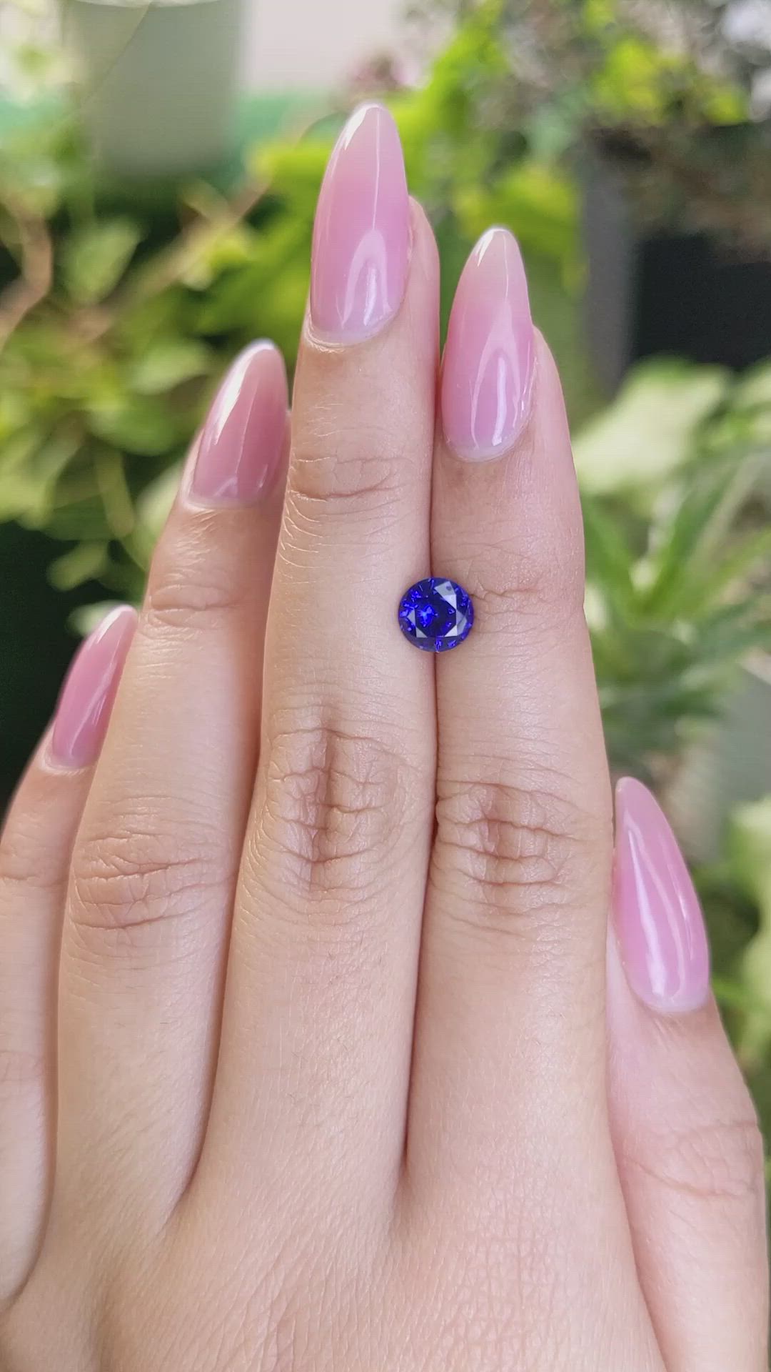 1.13 Ct. Blue Sapphire from Ceylon (Sri Lanka) Size Video
