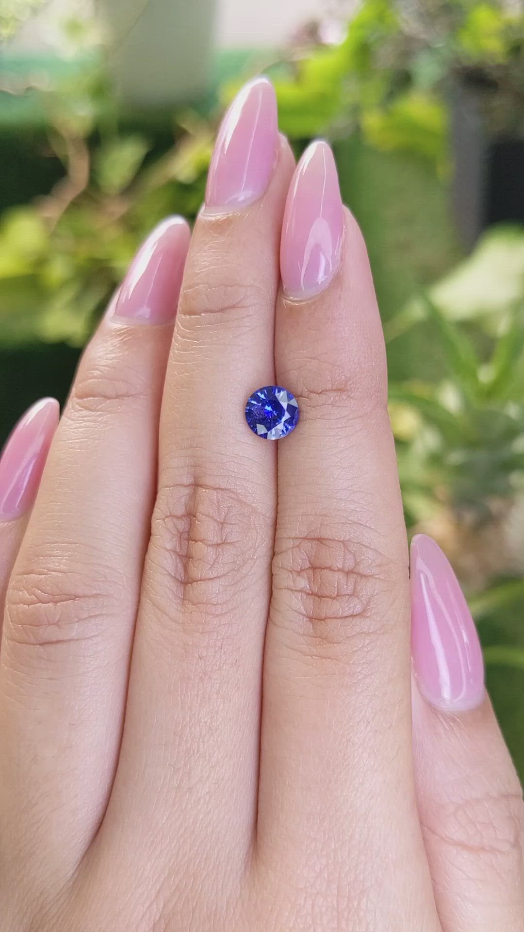 1.17 Ct. Blue Sapphire from Ceylon (Sri Lanka) Size Video