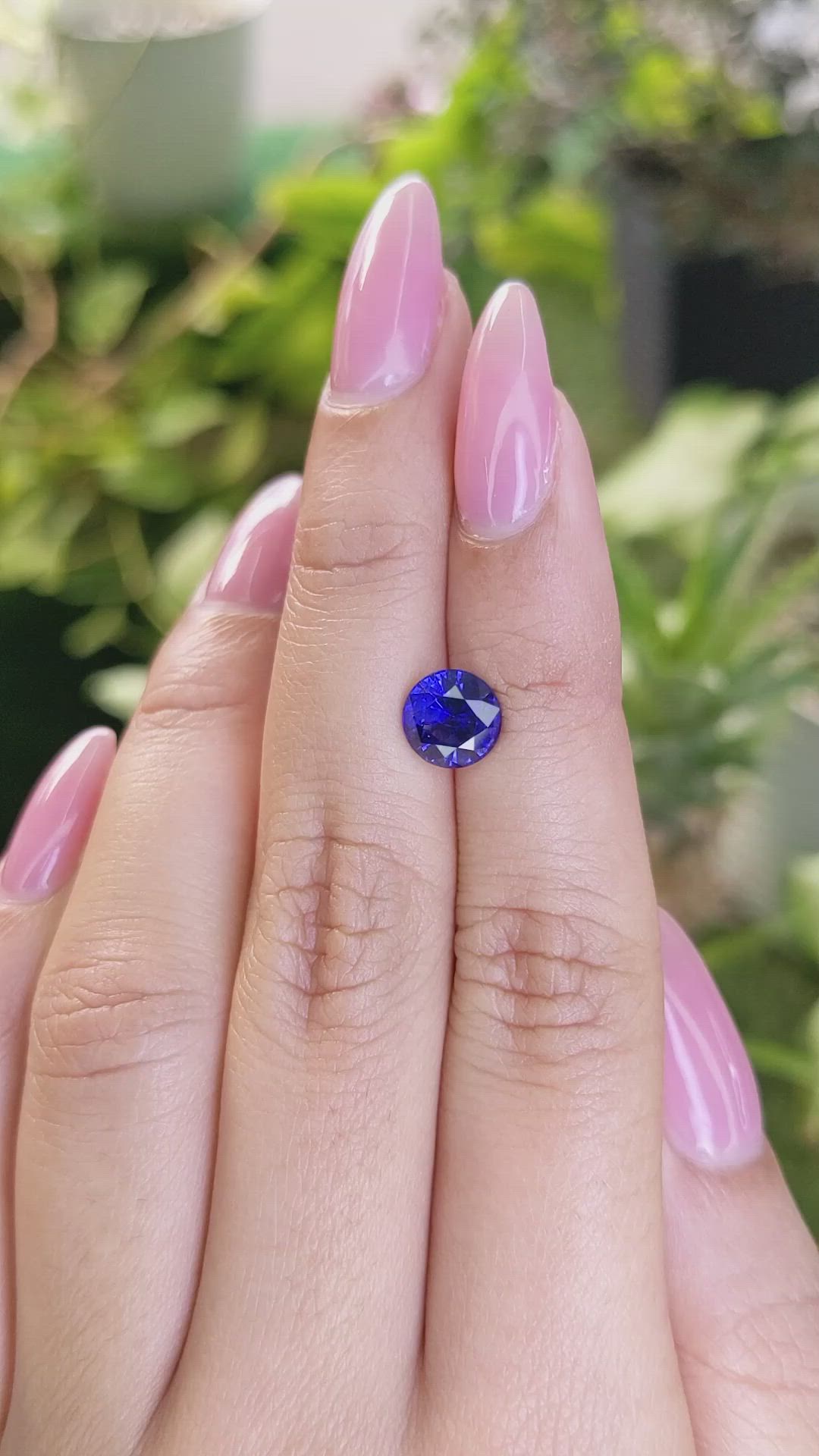2.14 Ct. Blue Sapphire from Ceylon (Sri Lanka) Size Video