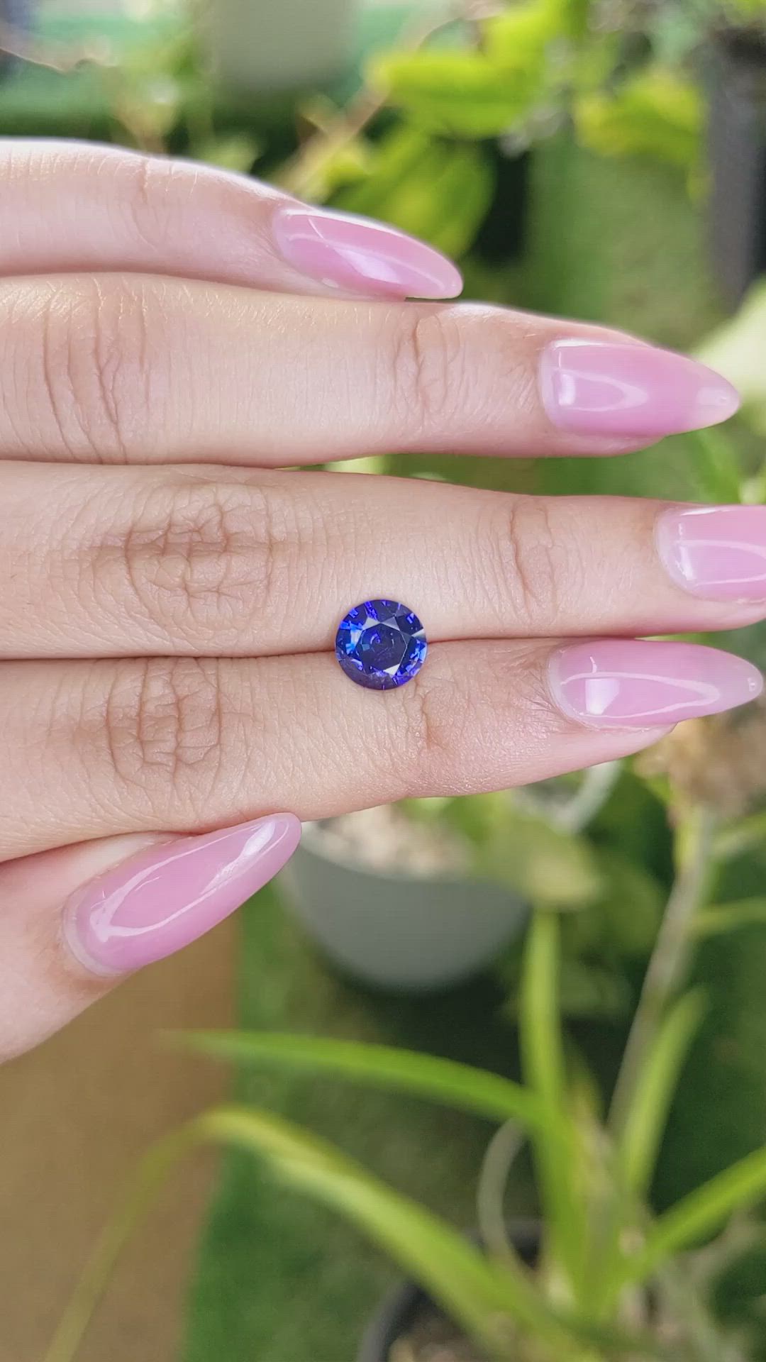1.77 Ct. Blue Sapphire from Ceylon (Sri Lanka) Size Video