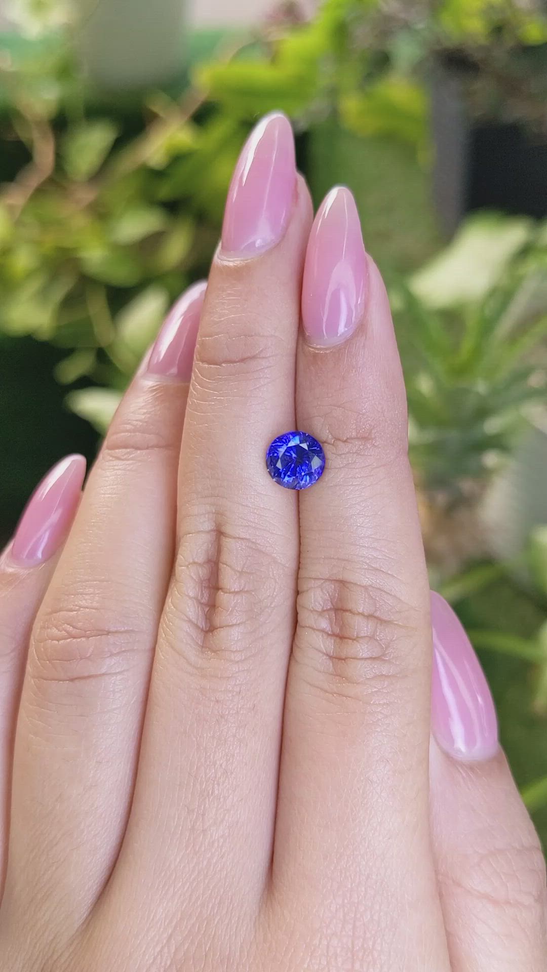 1.91 Ct. Blue Sapphire from Ceylon (Sri Lanka) Size Video