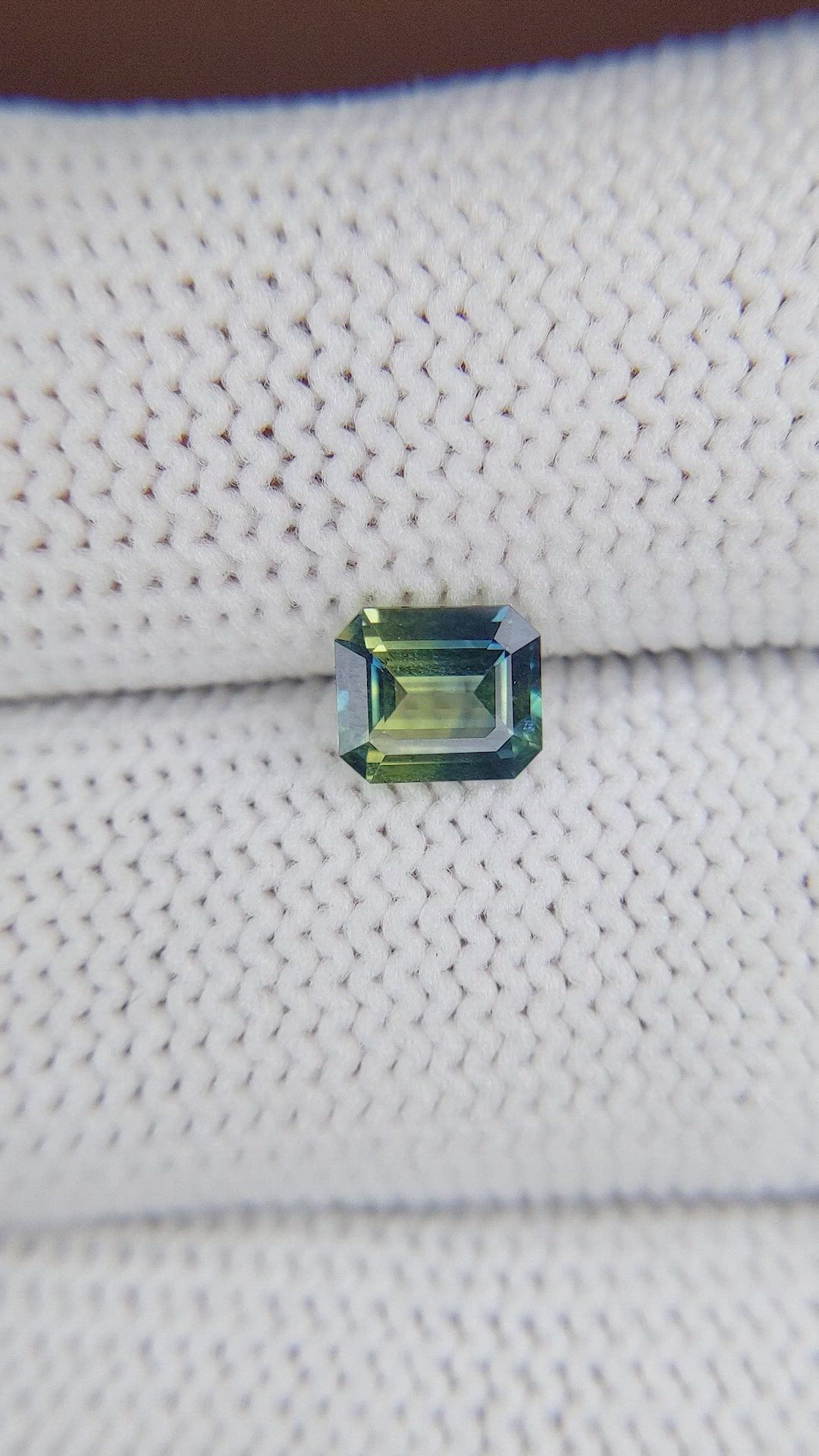 1.06 Ct. Bi Color Sapphire from Madagascar Size Video