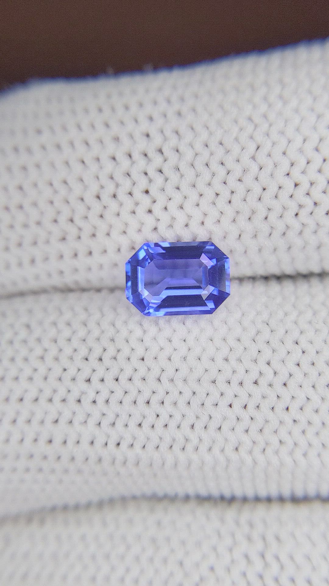 1.50 Ct. Blue Sapphire from Ceylon (Sri Lanka) Size Video