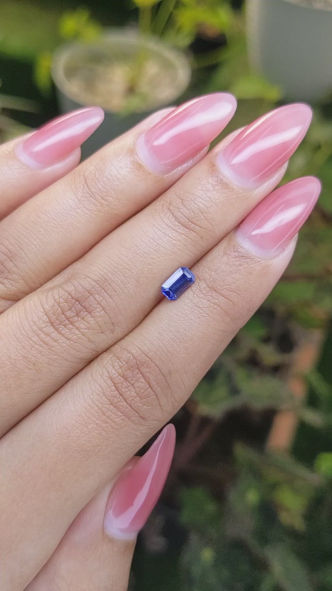 0.70 Ct. Blue Sapphire from Ceylon (Sri Lanka) Size Video
