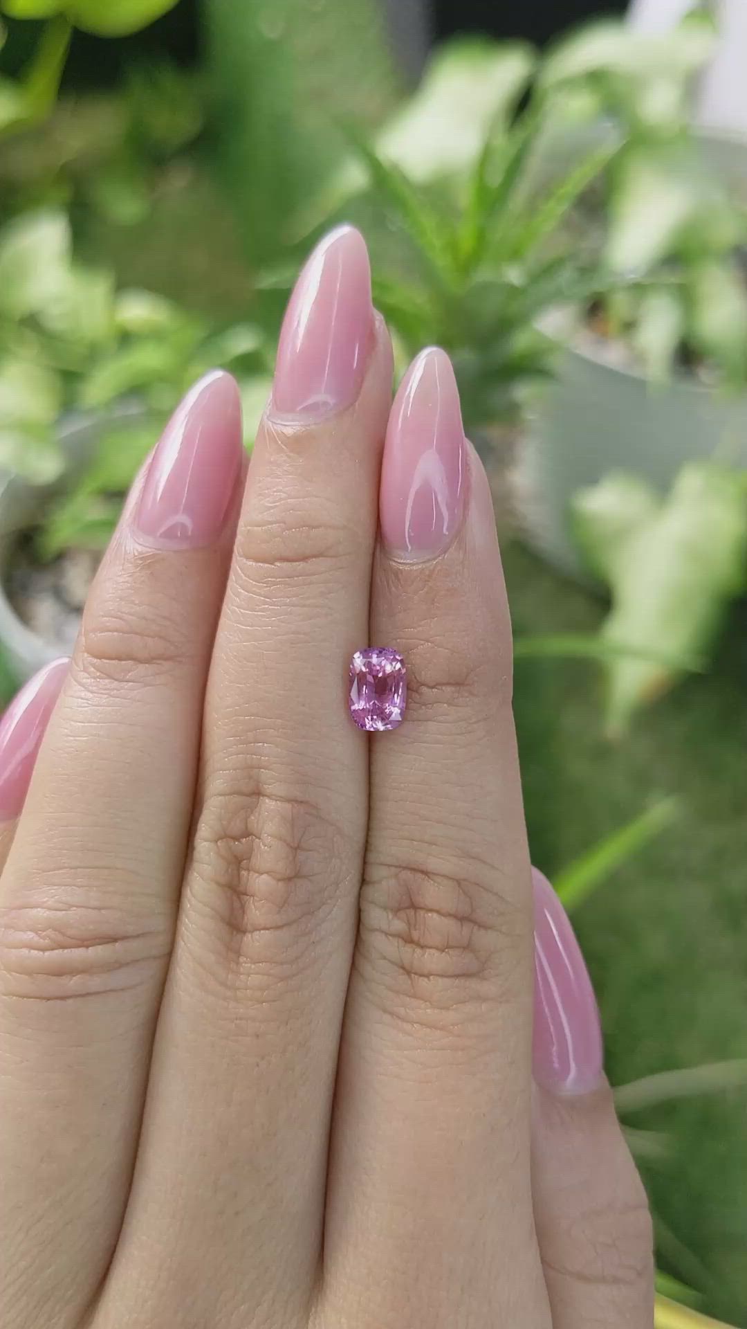 1.22 Ct. Purplish Pink Sapphire from Ceylon (Sri Lanka) Size Video
