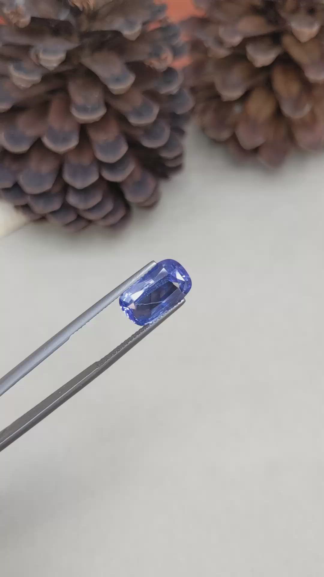 5.36 Ct. Blue Sapphire from Ceylon (Sri Lanka) Size Video