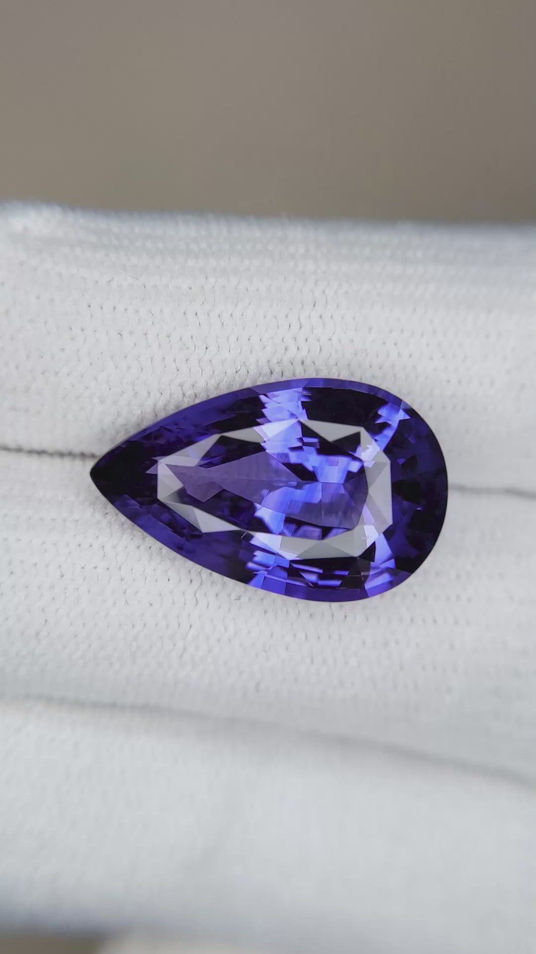 12.30 Ct. Bluish Purple Sapphire from Ceylon (Sri Lanka) Size Video