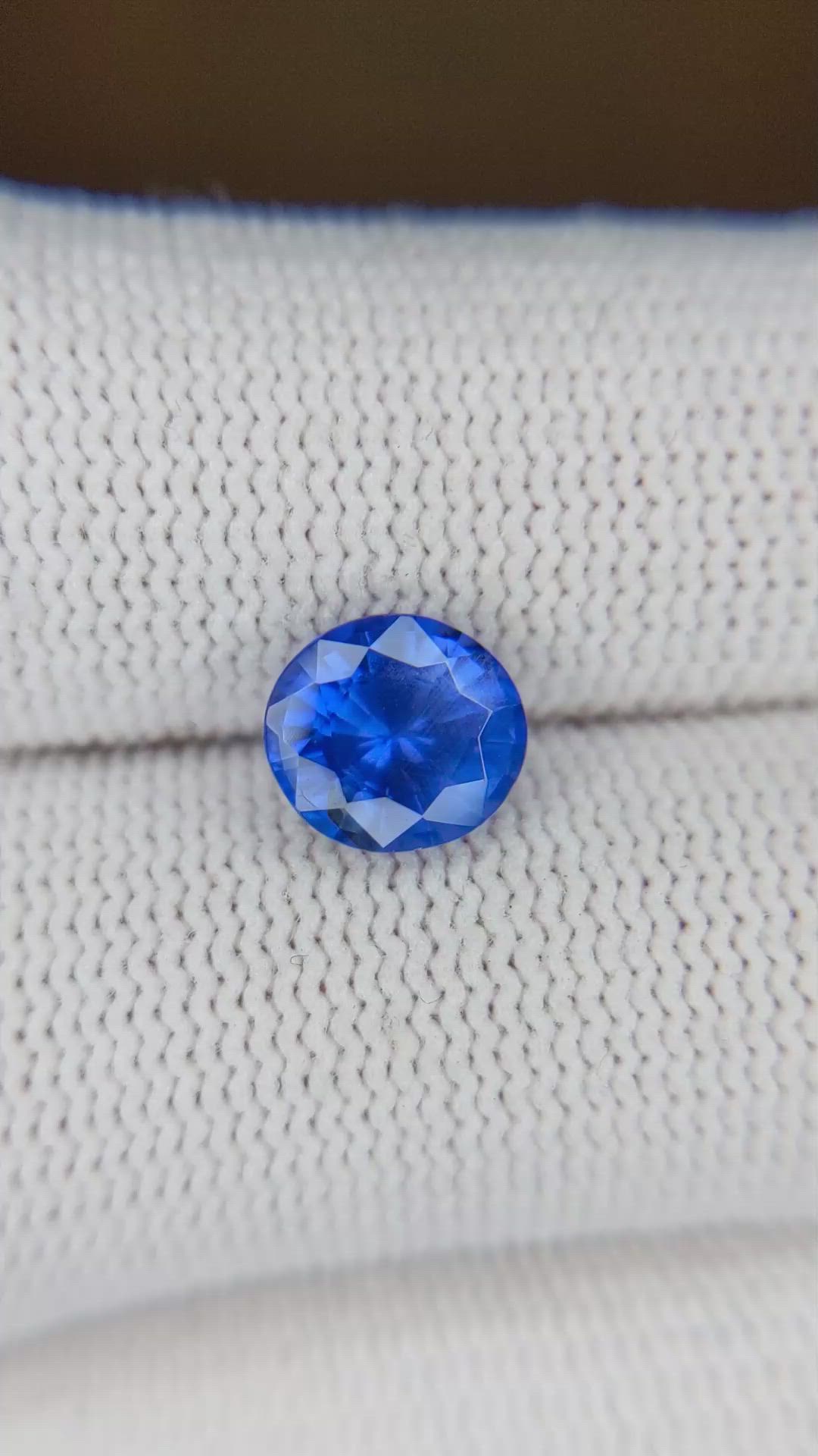 1.93 Ct. Blue Sapphire from Ceylon (Sri Lanka) Size Video